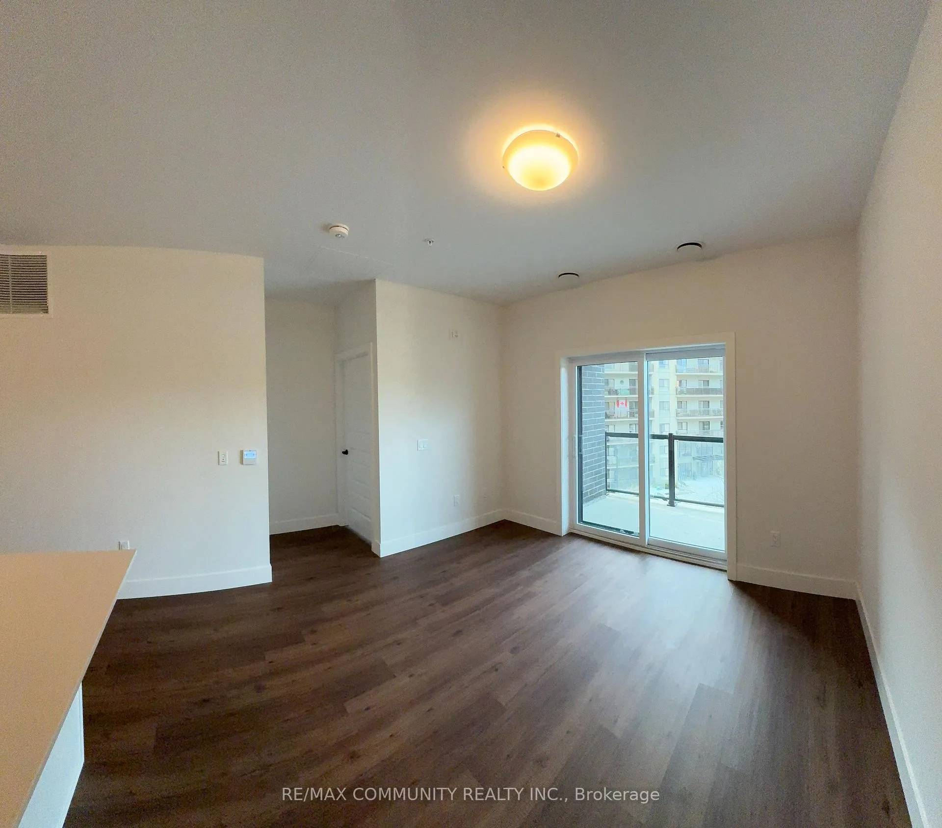 Photo 7 of Unit 207, 1000 Lackner Place, Kitchener — HOMEH