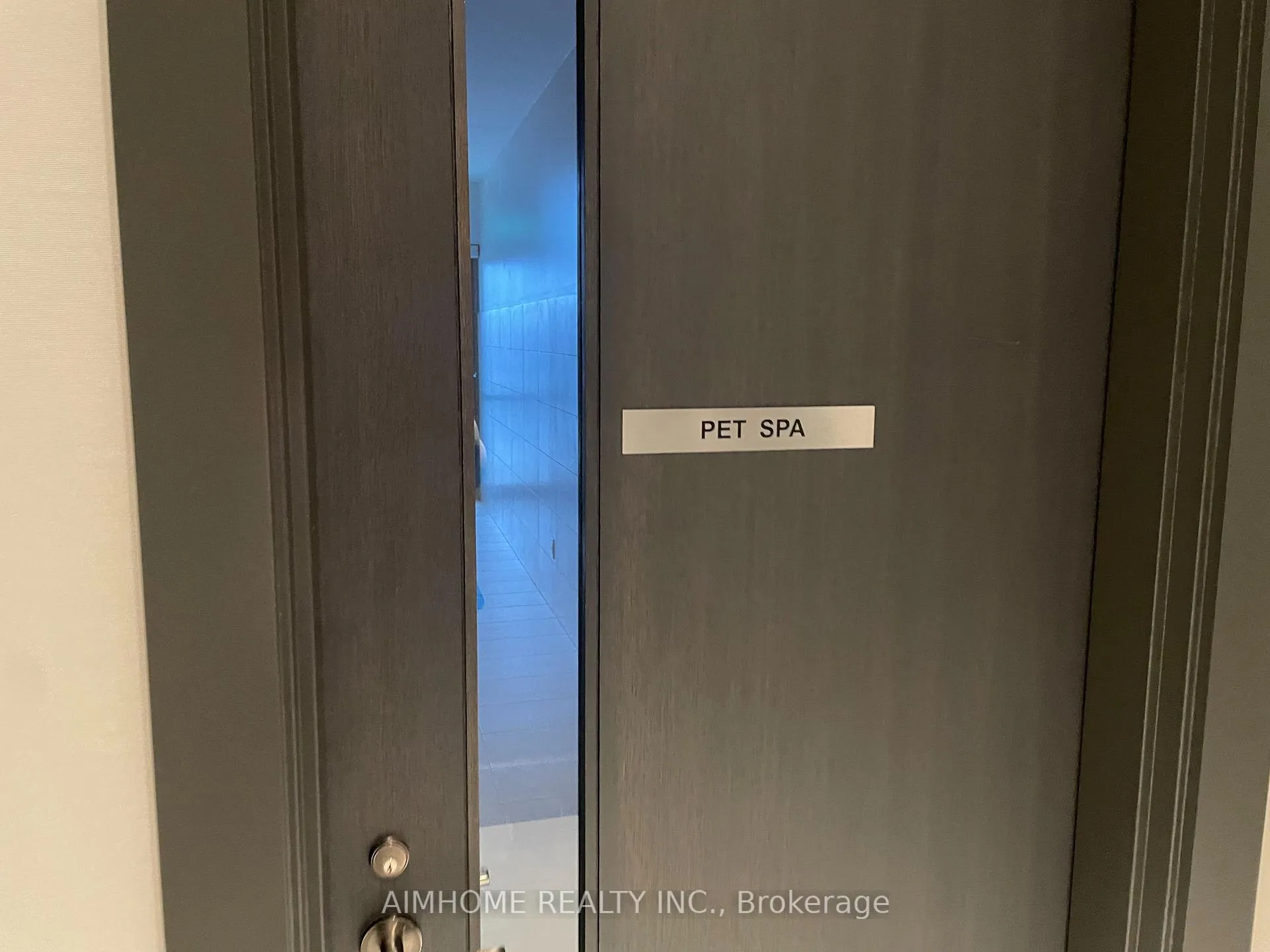 Photo 8 of Unit 1820, 2545 Simcoe Street N, Oshawa, Windfields — HOMEH