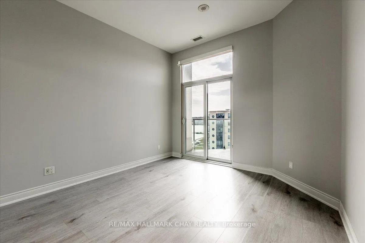 Photo 25 of Unit PH-09, 33 Ellen Street, Barrie, Lakeshore — HOMEH