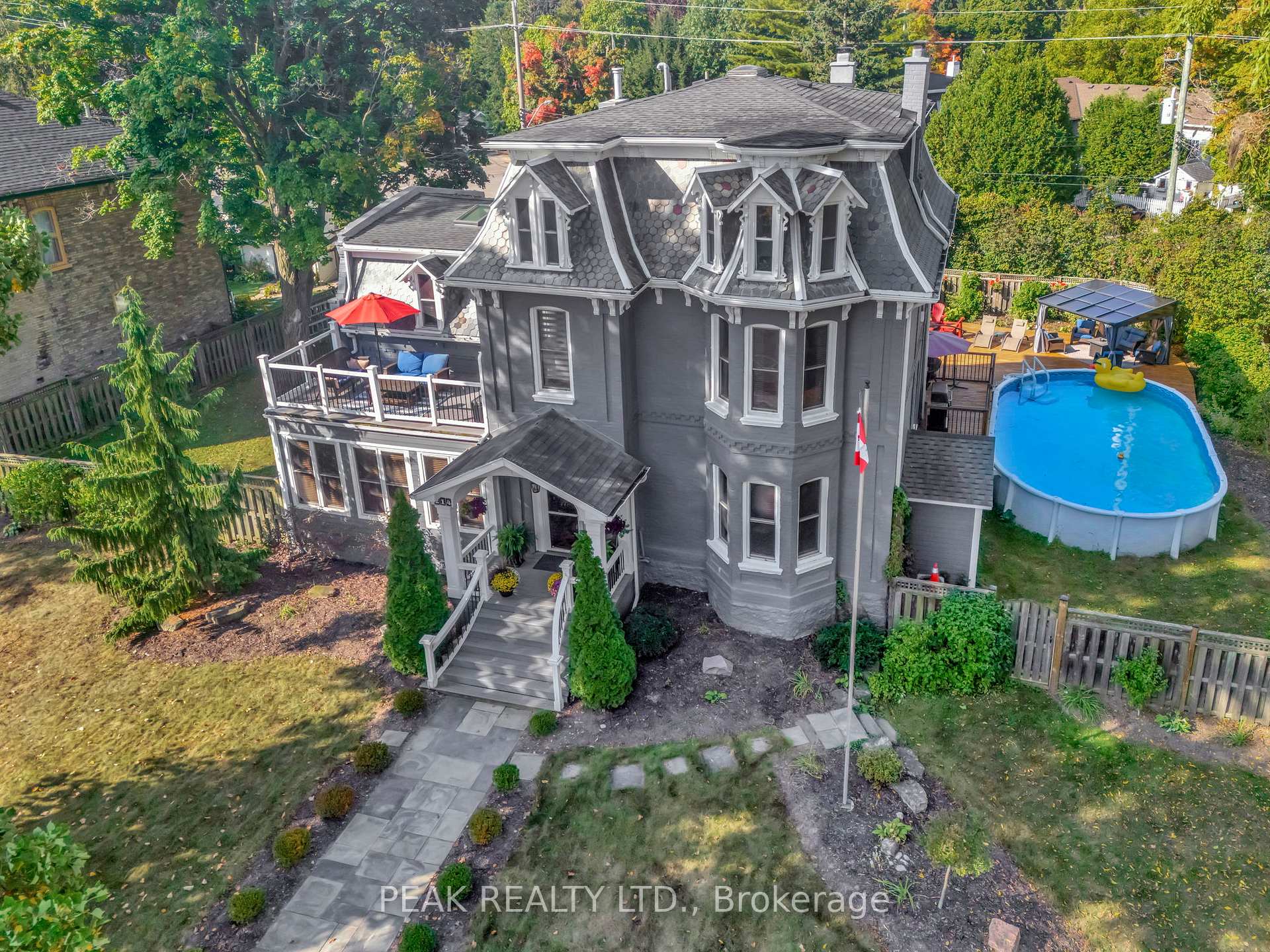 Photo 1 of 214 Grand River Street N, Brant, Paris — HOMEH