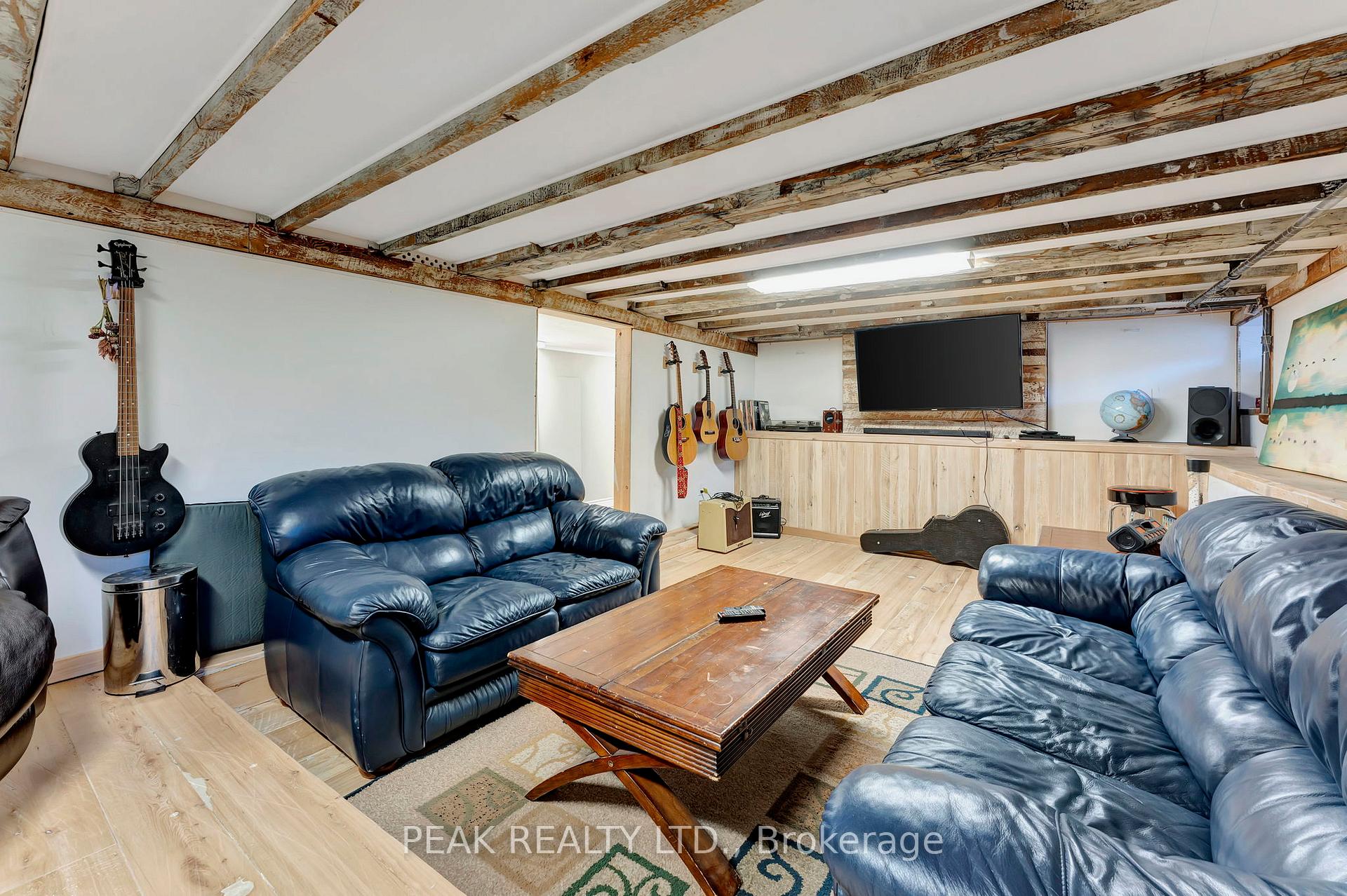 Photo 25 of 214 Grand River Street N, Brant, Paris — HOMEH