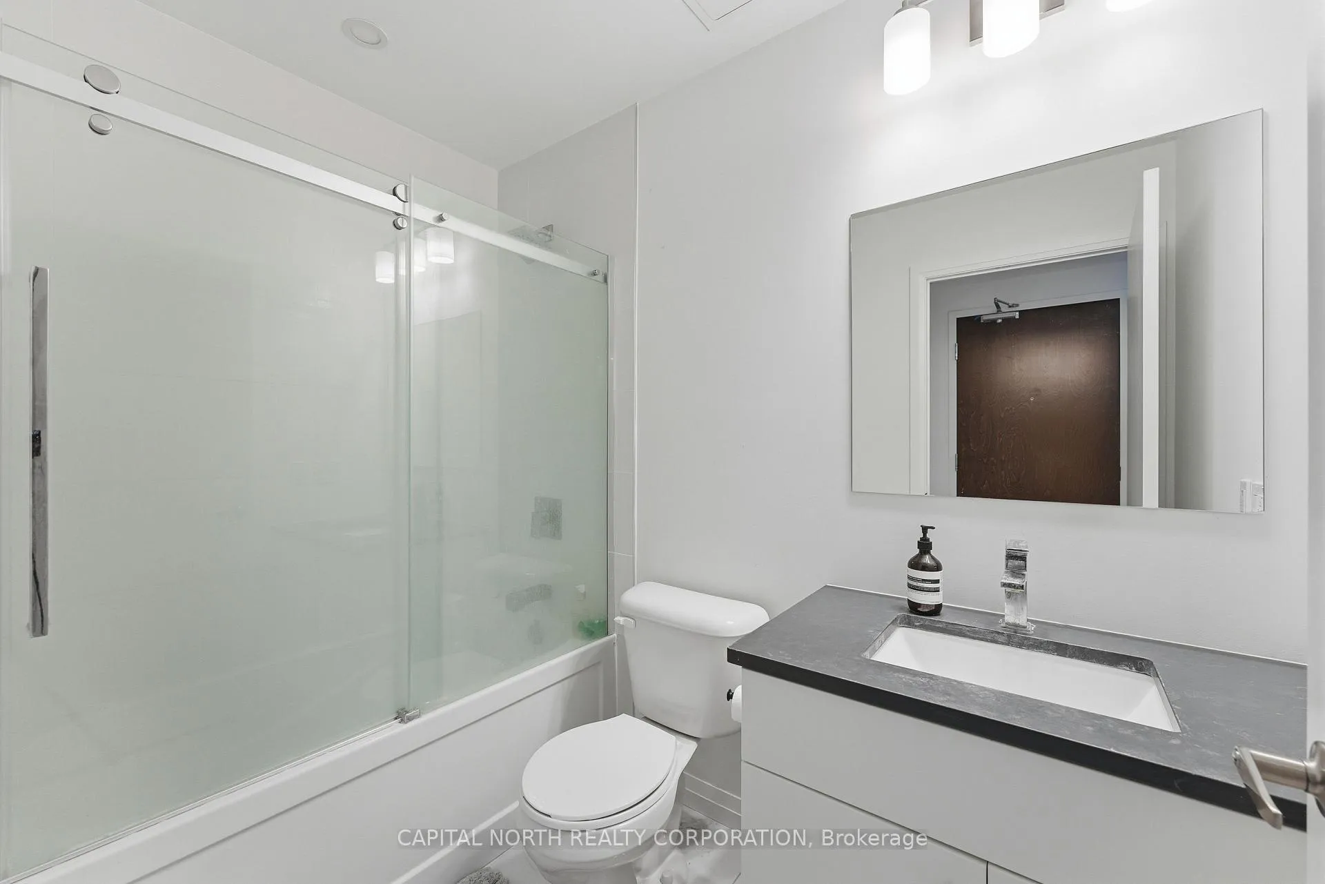 Photo 20 of Unit 812, 108 Garment Street, Kitchener — HOMEH