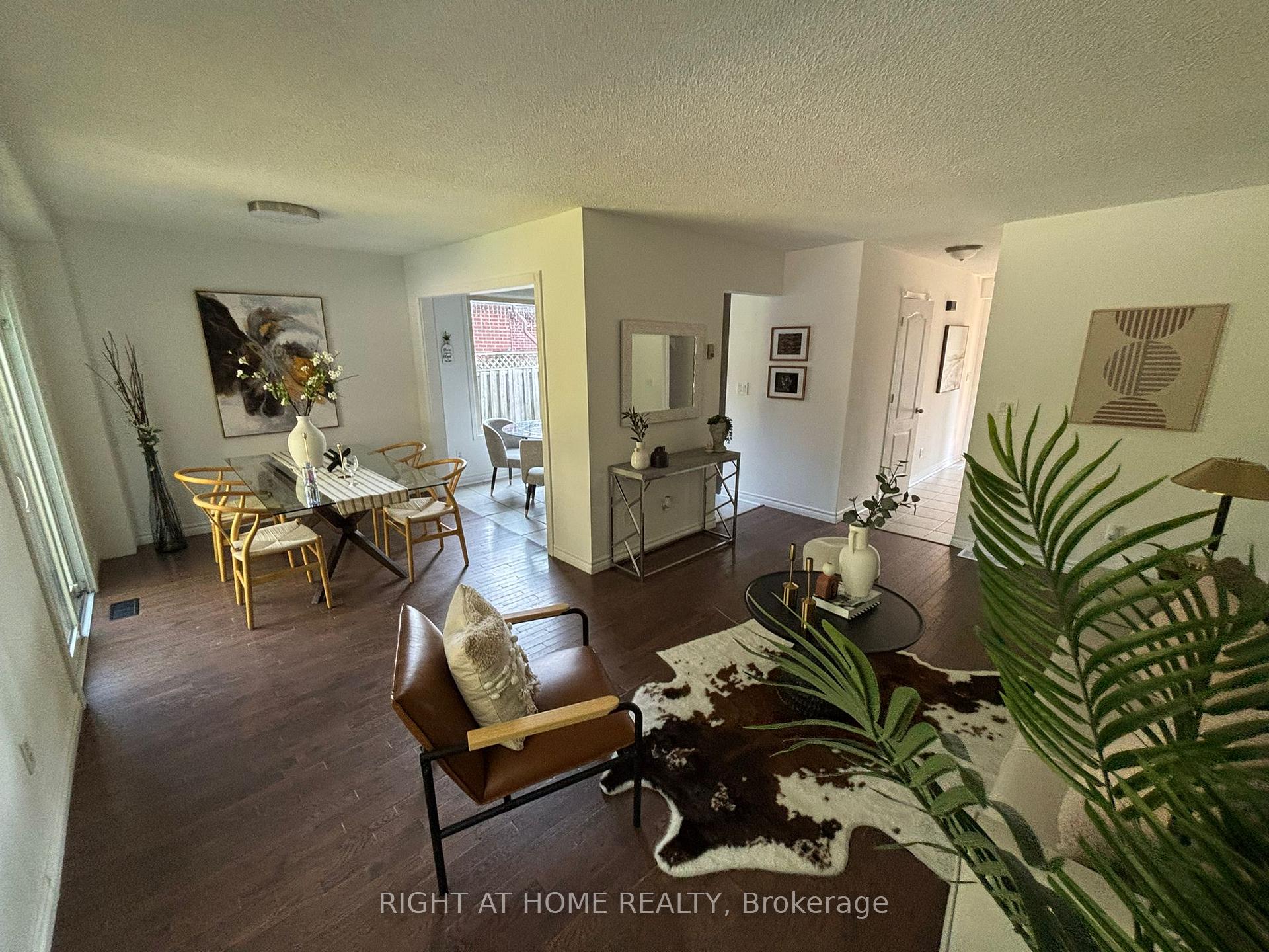 Photo 4 of 73 Birchfield Drive, Clarington, Courtice — HOMEH
