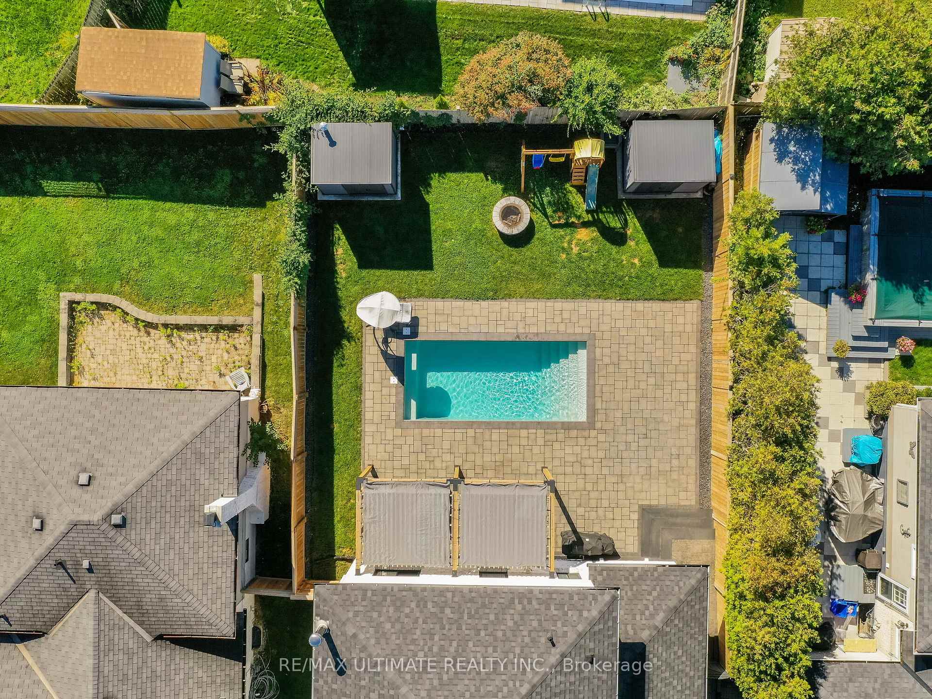 Photo 41 of 21 Dreyer Drive E, Ajax, South East — HOMEH