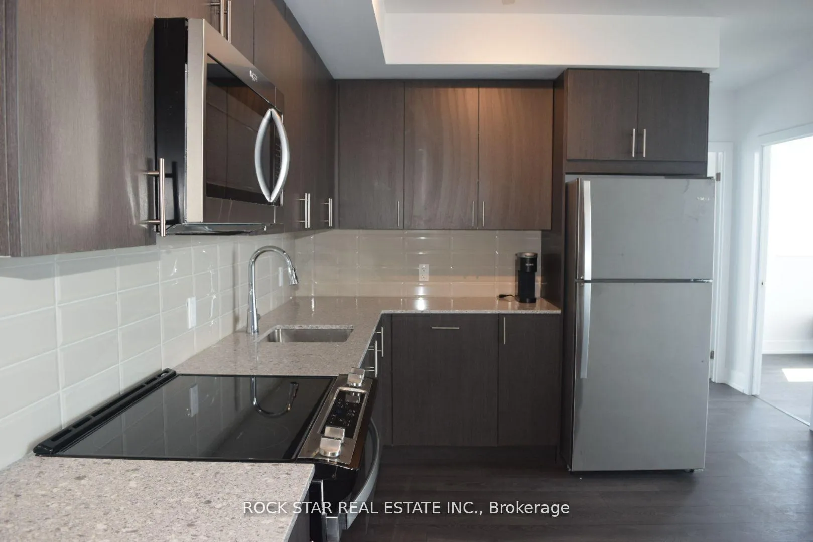 Photo 5 of Unit 1717, 2550 Simcoe Street N, Oshawa, Windfields — HOMEH