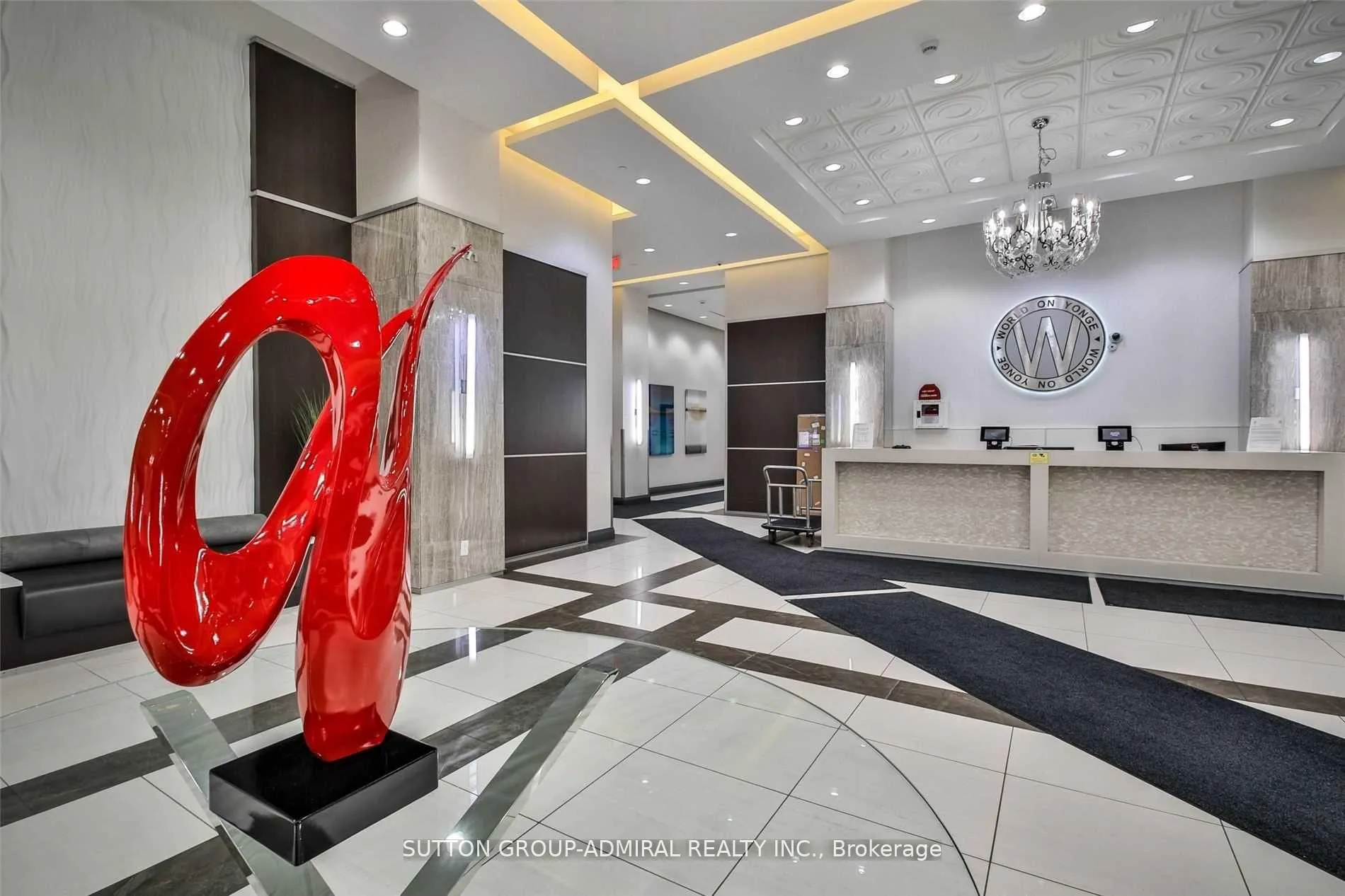 Photo 3 of Unit 1025, 7161 Yonge Street, Markham, Thornhill — HOMEH