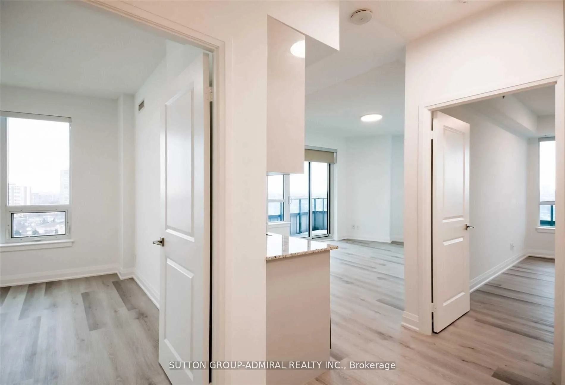 Photo 18 of Unit 1025, 7161 Yonge Street, Markham, Thornhill — HOMEH