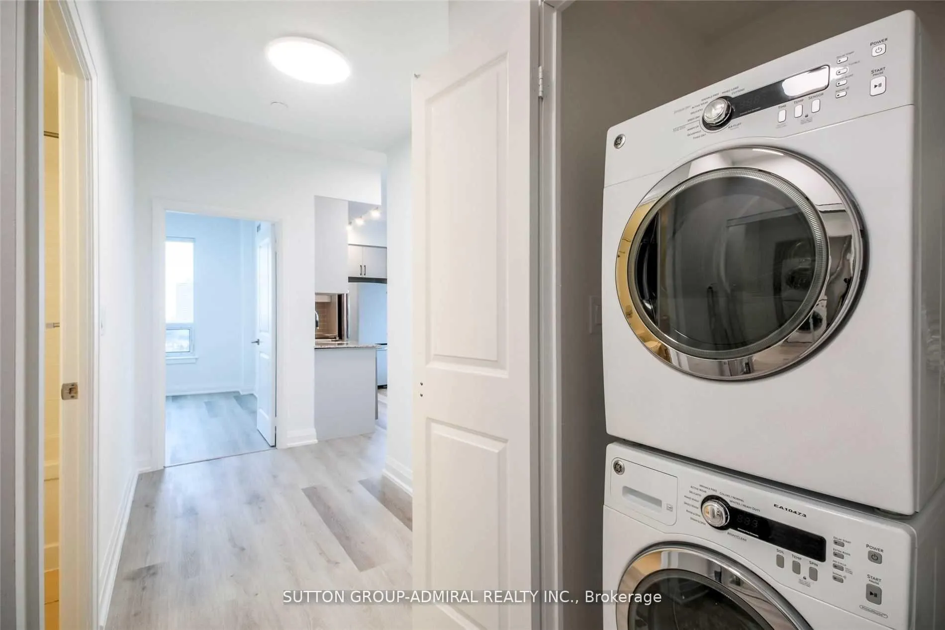 Photo 21 of Unit 1025, 7161 Yonge Street, Markham, Thornhill — HOMEH