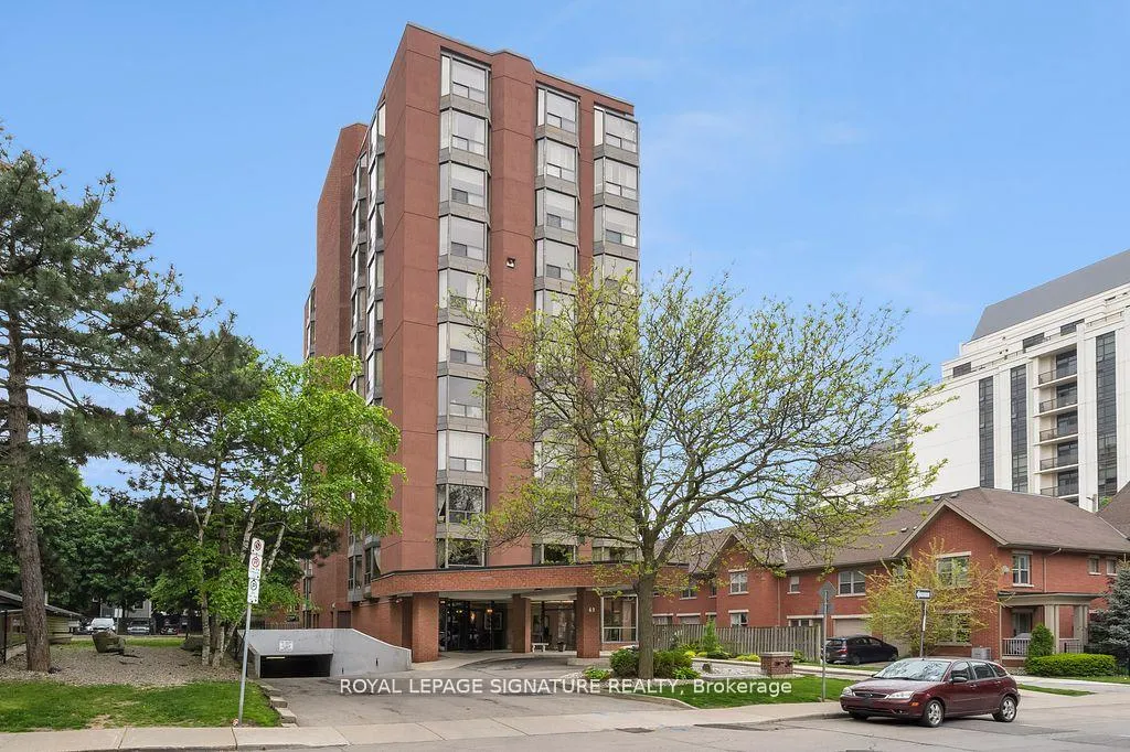Front of Unit 300, 49 Robinson Street