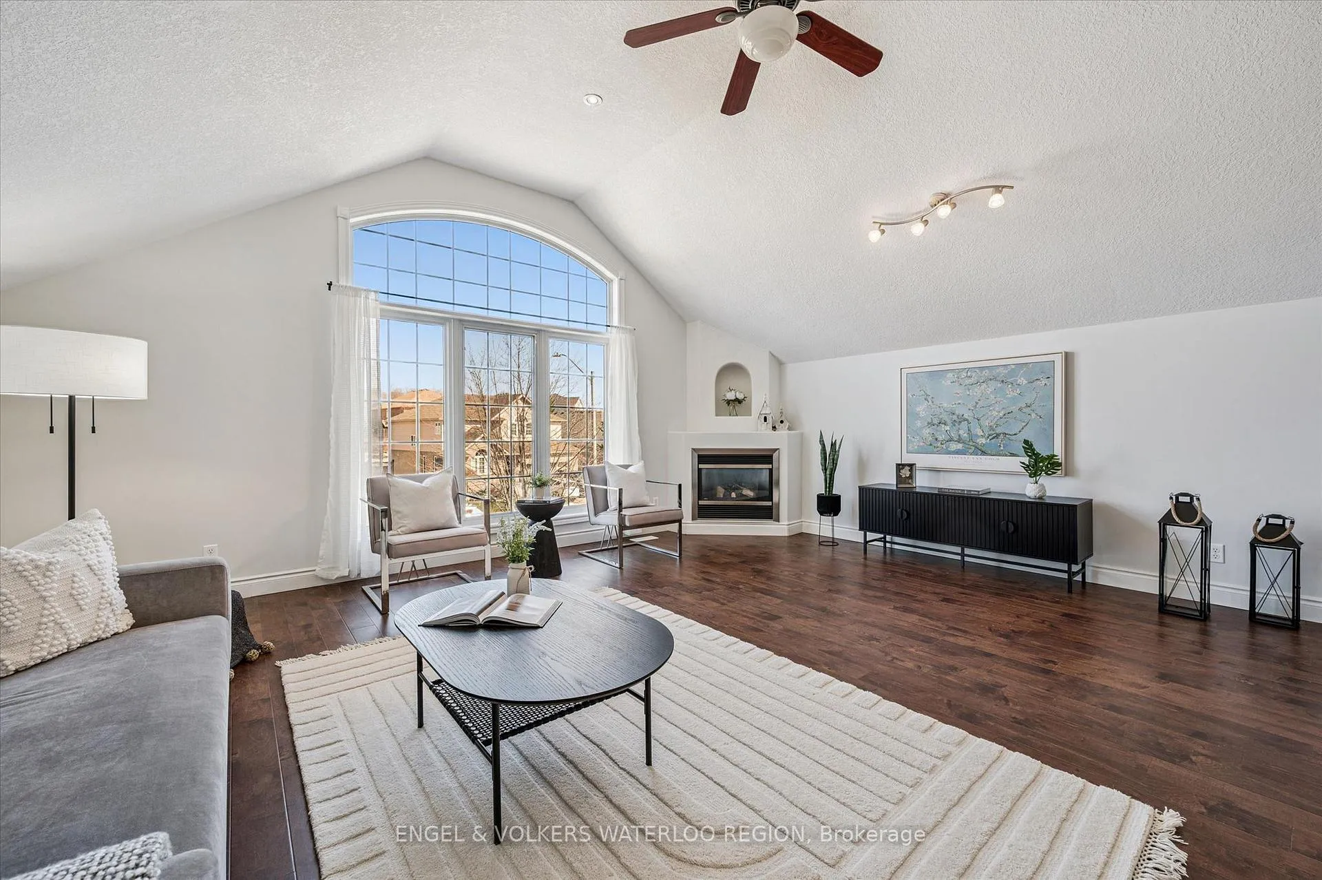 Photo 27 of 419 Kelso Drive, Waterloo — HOMEH