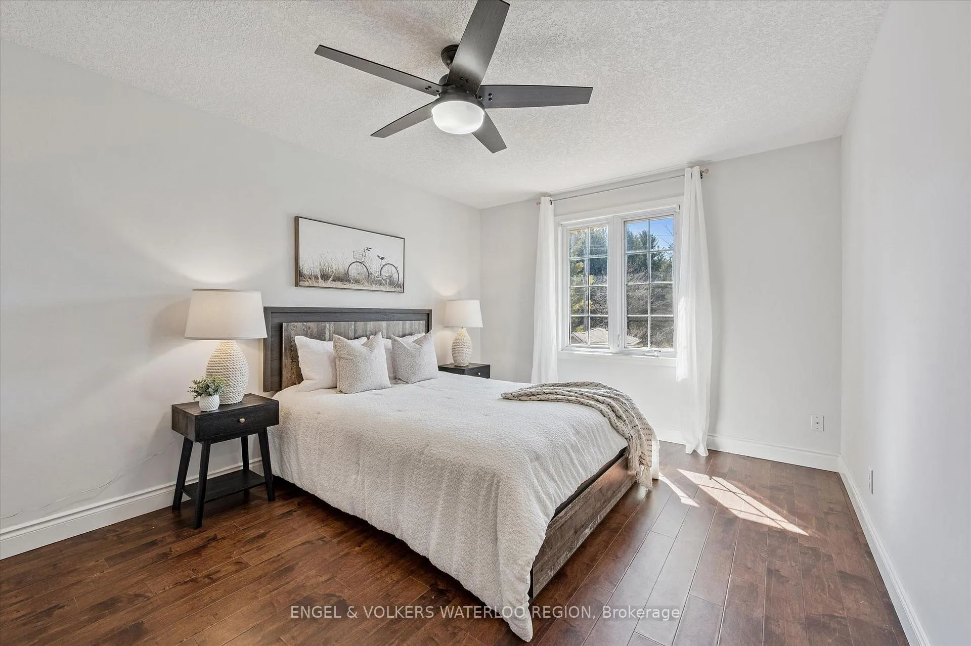 Photo 33 of 419 Kelso Drive, Waterloo — HOMEH