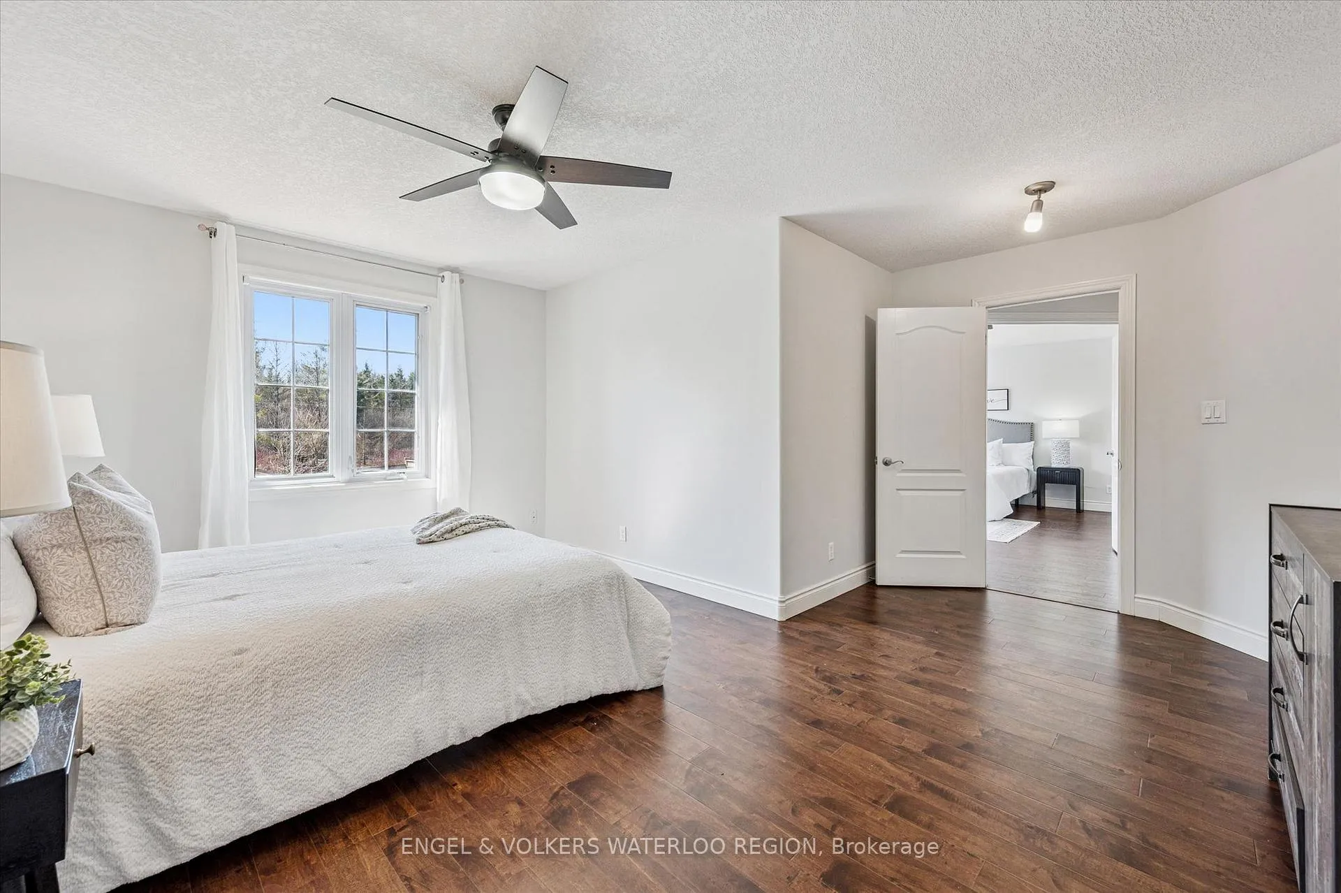 Photo 34 of 419 Kelso Drive, Waterloo — HOMEH