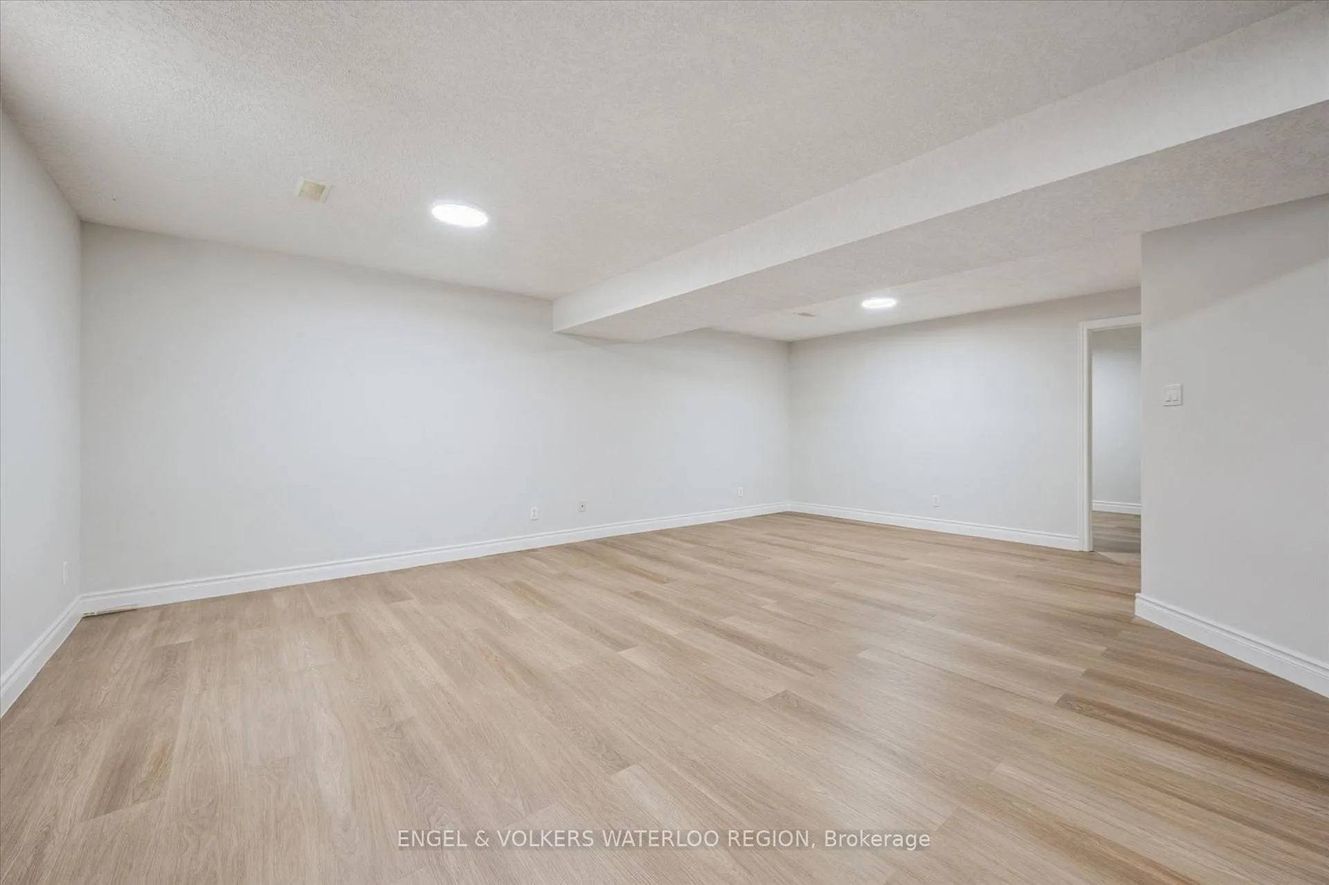 Photo 40 of 419 Kelso Drive, Waterloo — HOMEH