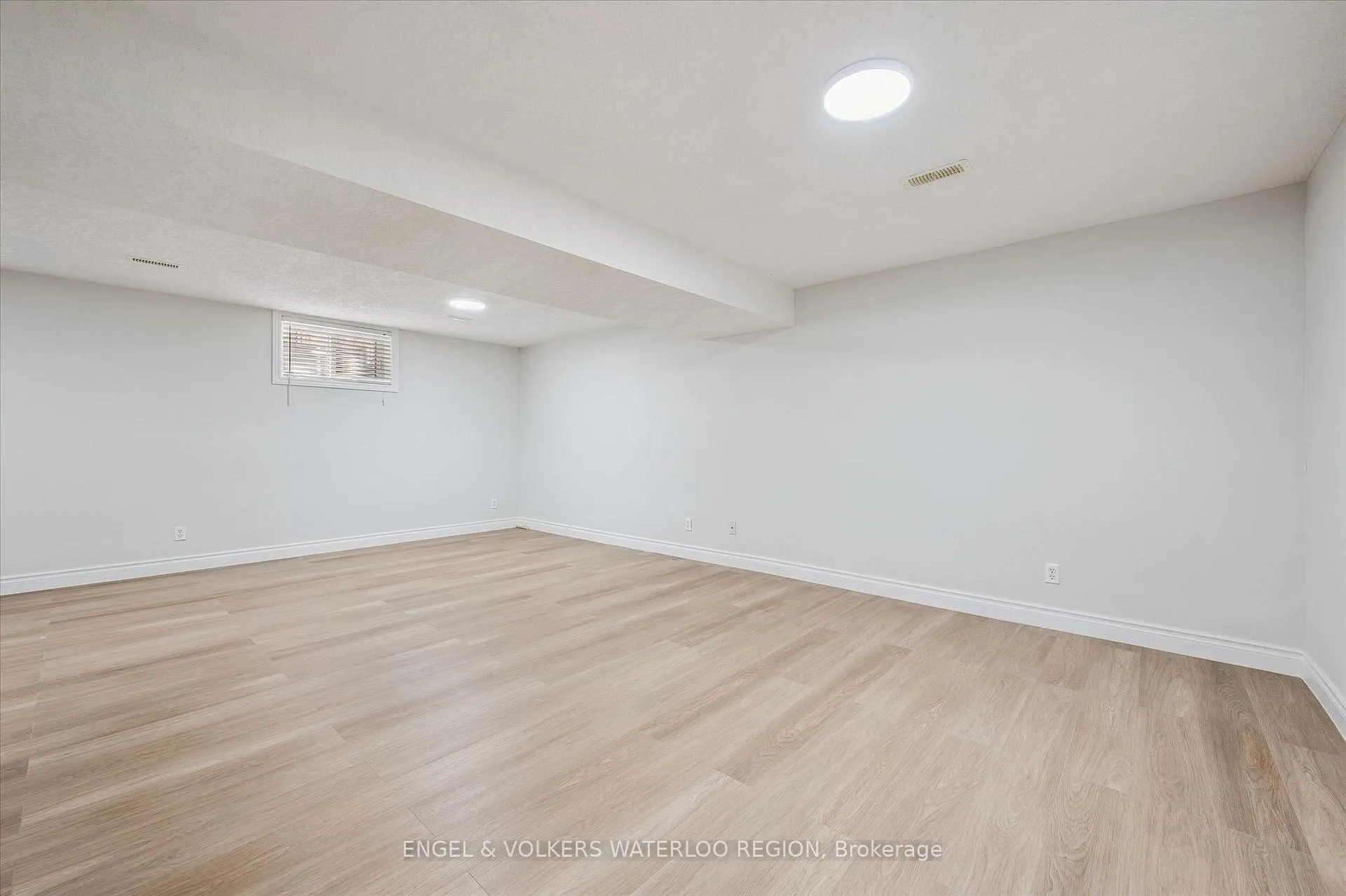 Photo 41 of 419 Kelso Drive, Waterloo — HOMEH