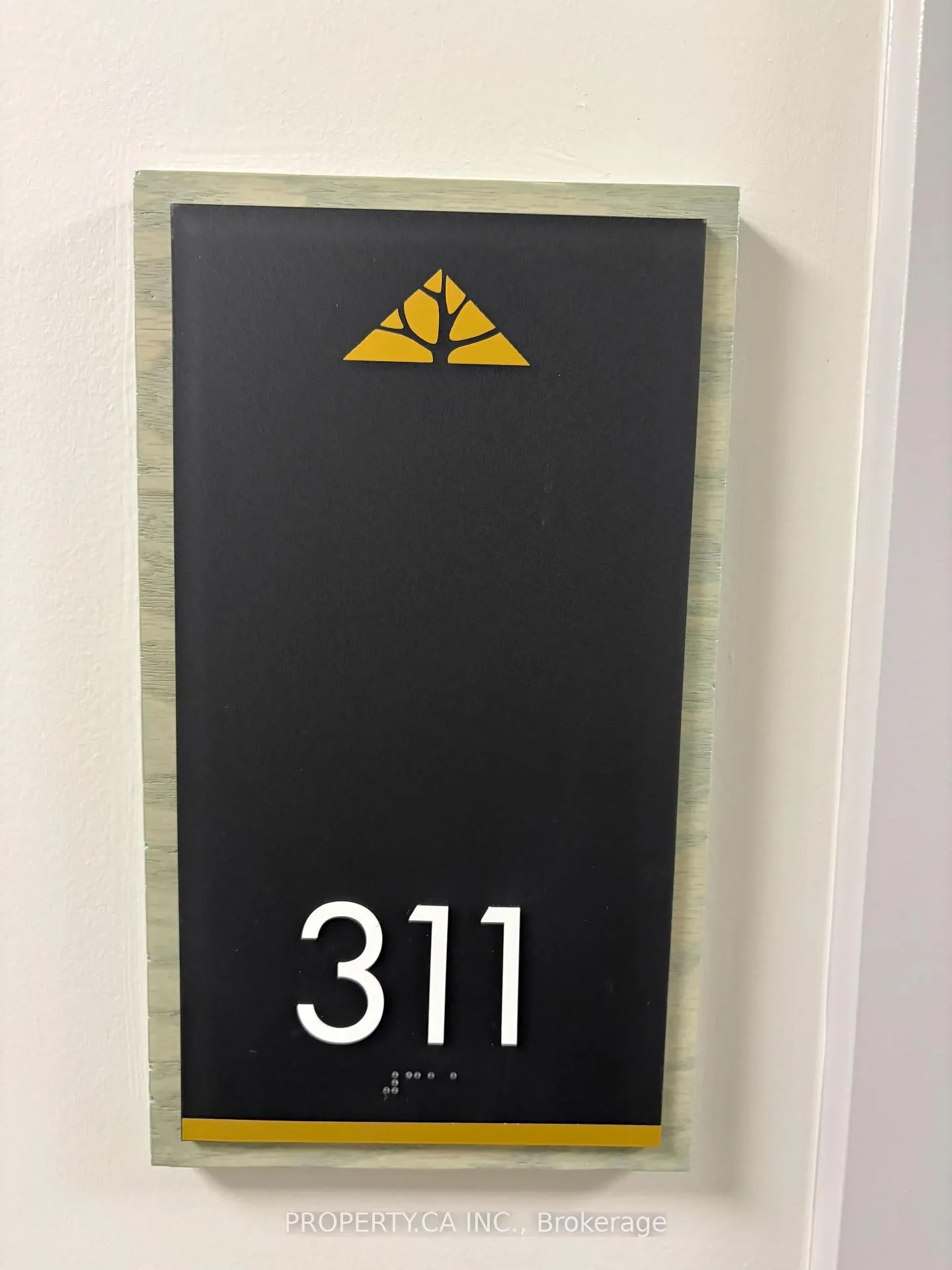 Photo 2 of Unit 311, 1100 Lackner Place, Kitchener — HOMEH