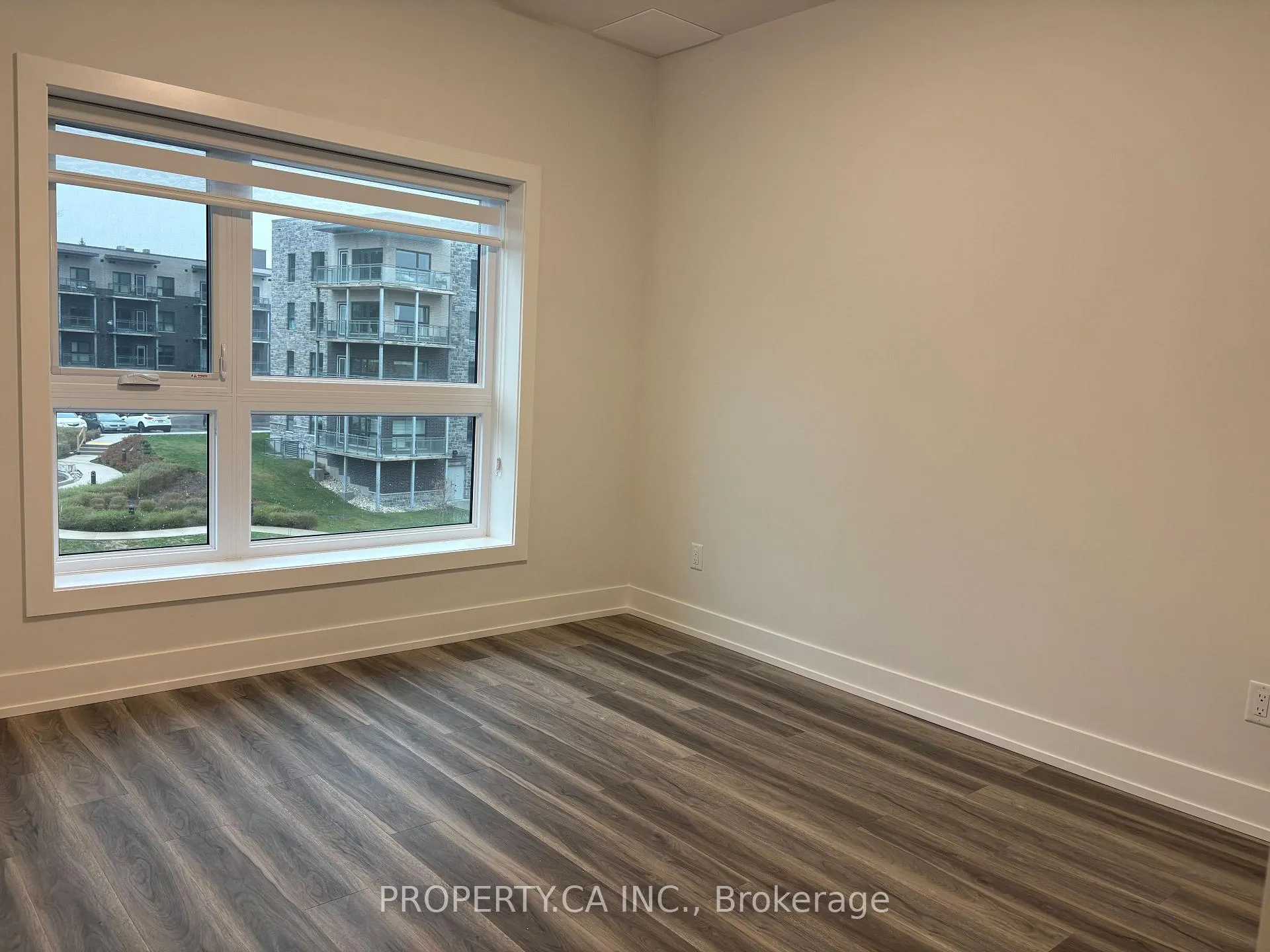 Photo 7 of Unit 311, 1100 Lackner Place, Kitchener — HOMEH
