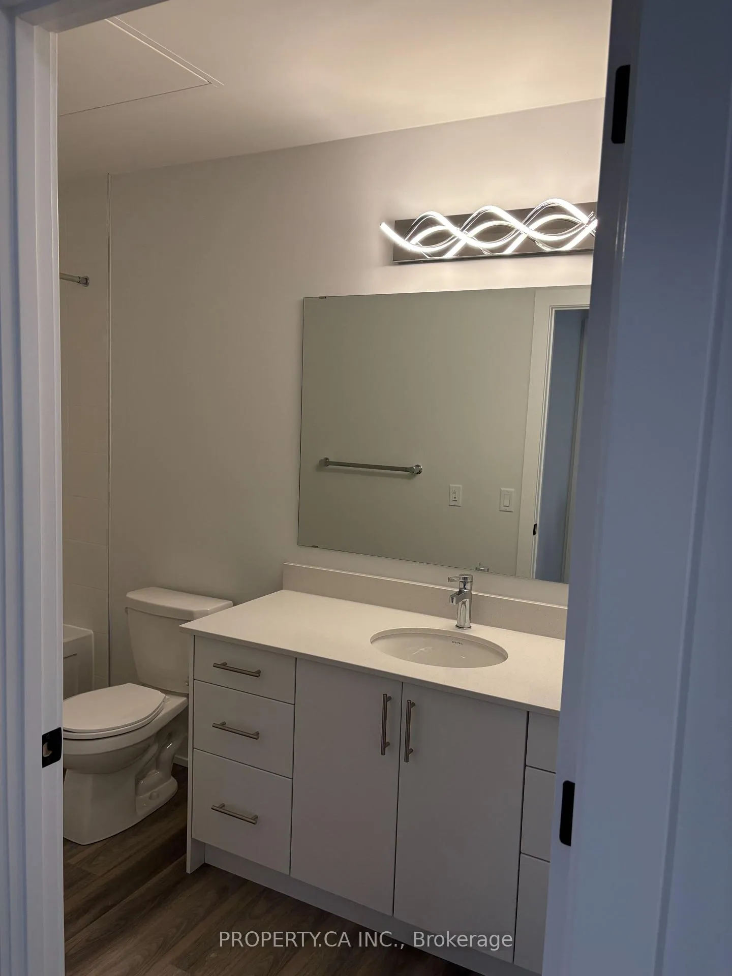 Photo 12 of Unit 311, 1100 Lackner Place, Kitchener — HOMEH