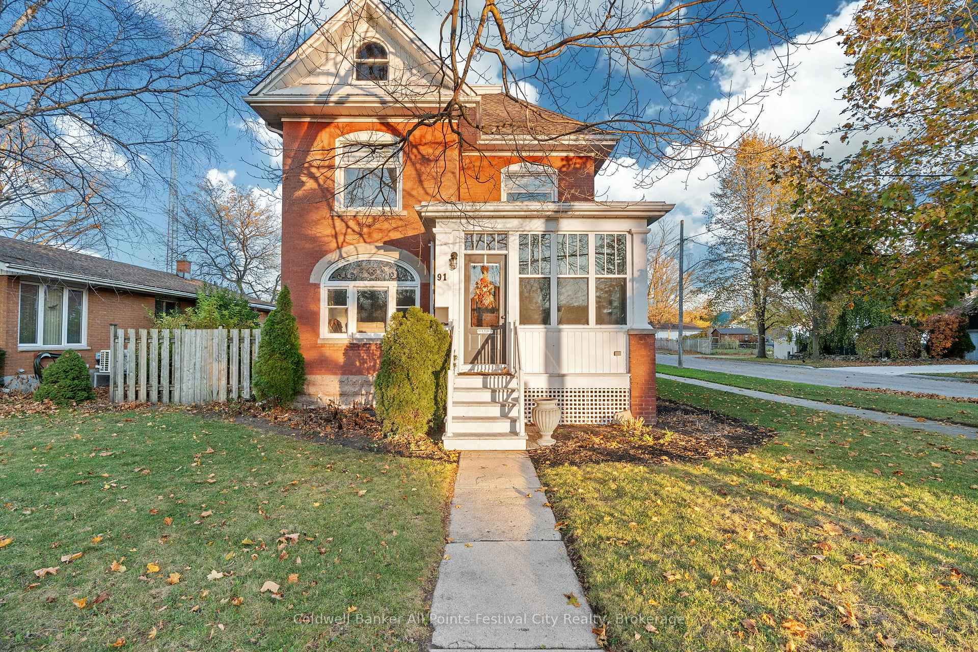 Photo 1 of 91 Wellington Street S, Goderich, Goderich (Town) — HOMEH