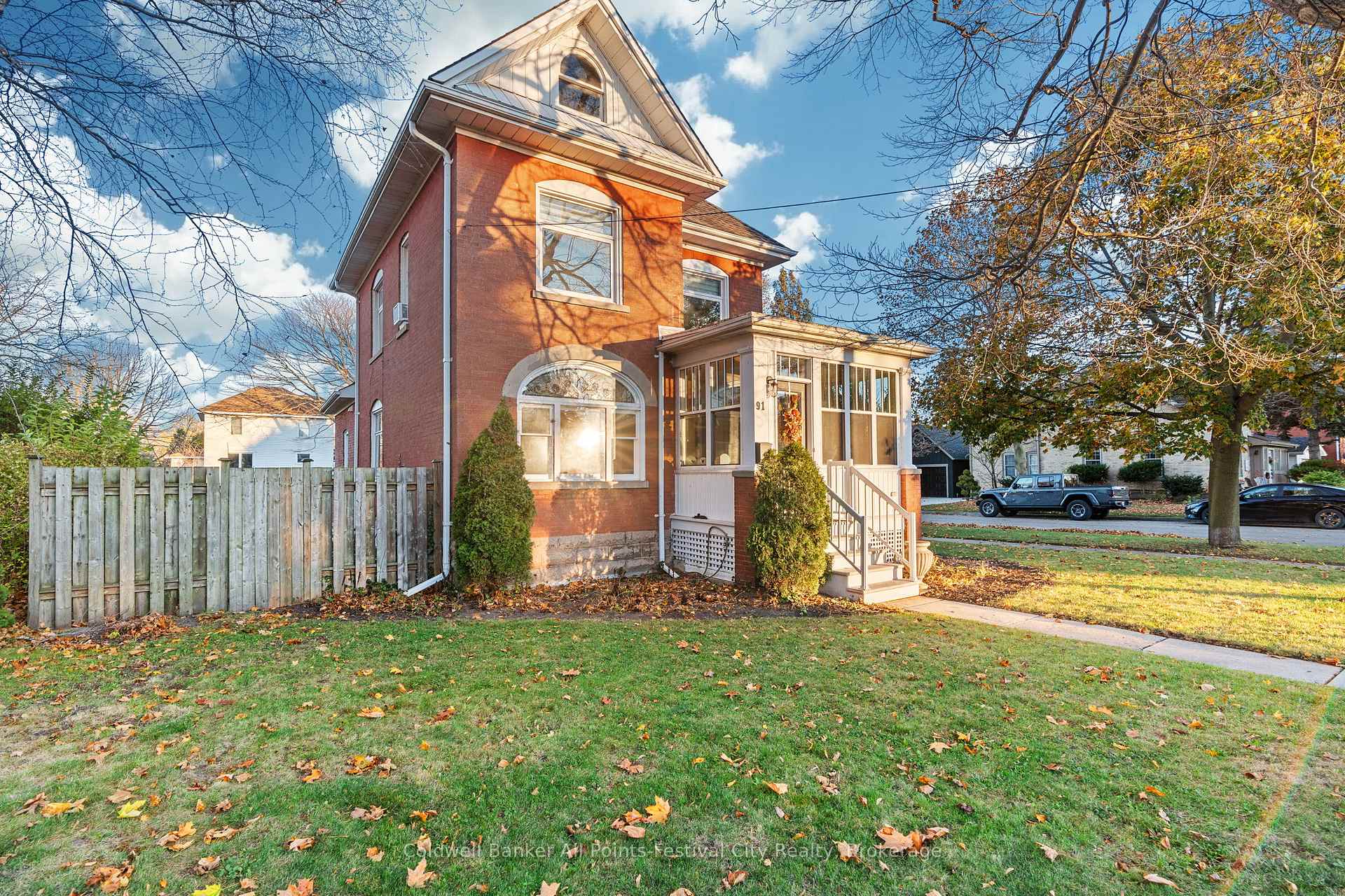 Photo 2 of 91 Wellington Street S, Goderich, Goderich (Town) — HOMEH