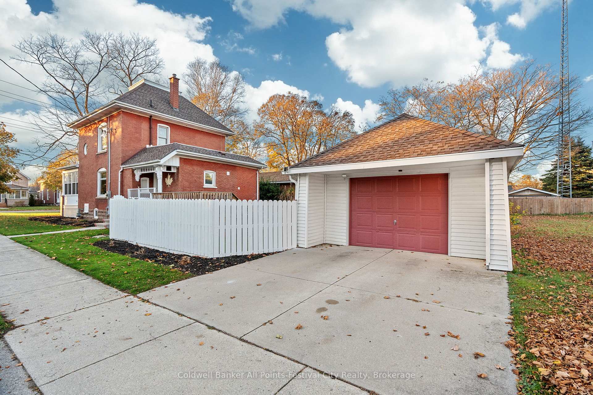 Photo 27 of 91 Wellington Street S, Goderich, Goderich (Town) — HOMEH