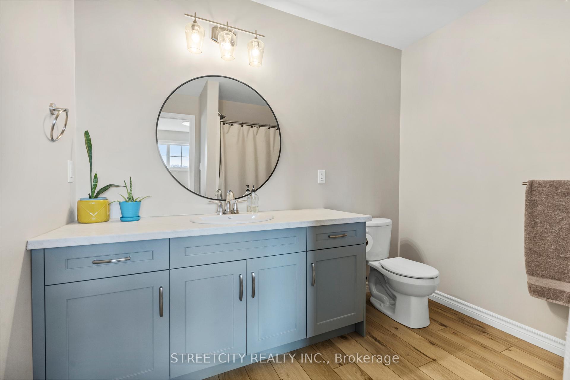 Photo 20 of 415 Breakwater Boulevard, Central Elgin, Rural Central Elgin — HOMEH