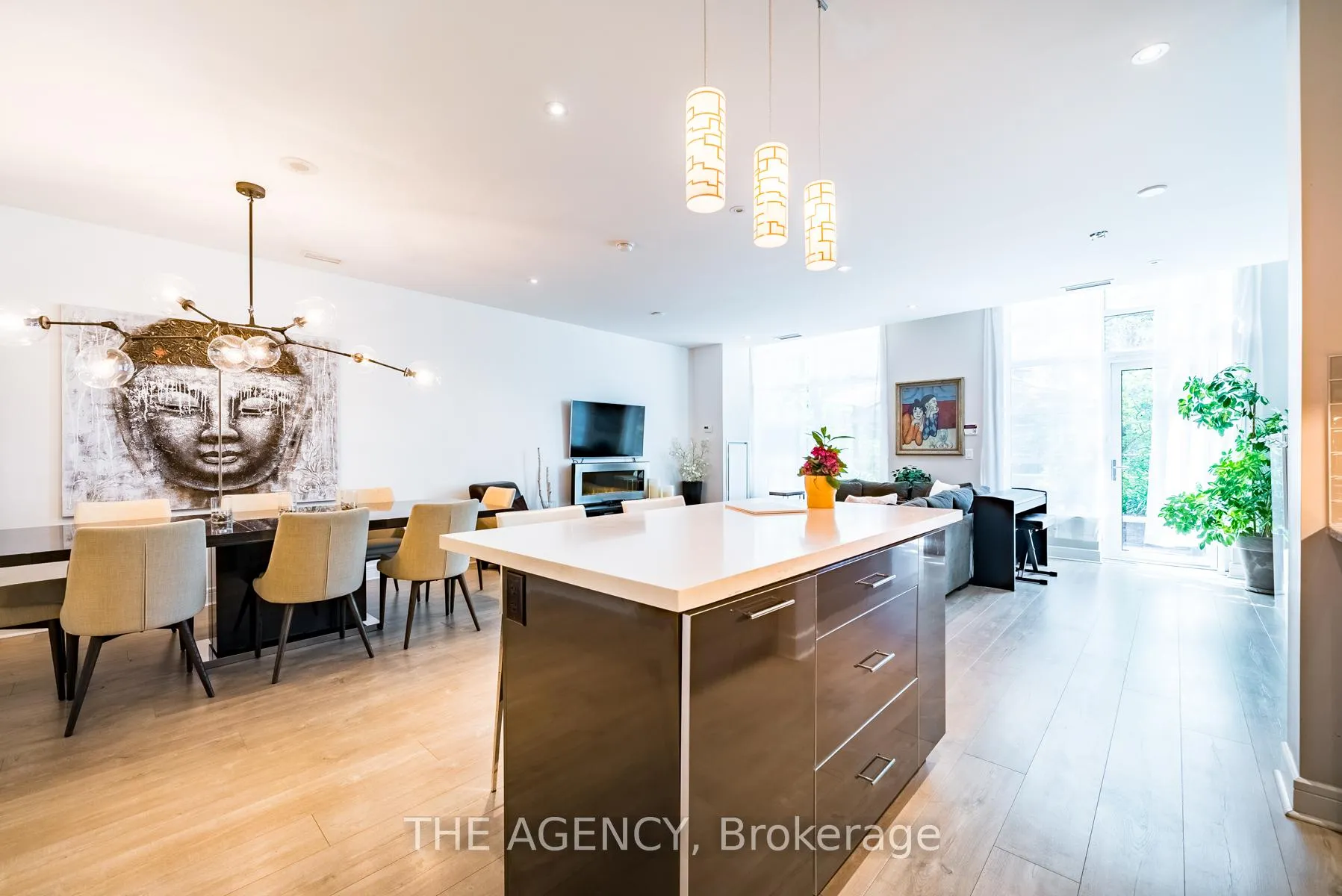 Photo 12 of Unit TH113, 35 Brian Peck Crescent, Toronto, Thorncliffe Park — HOMEH