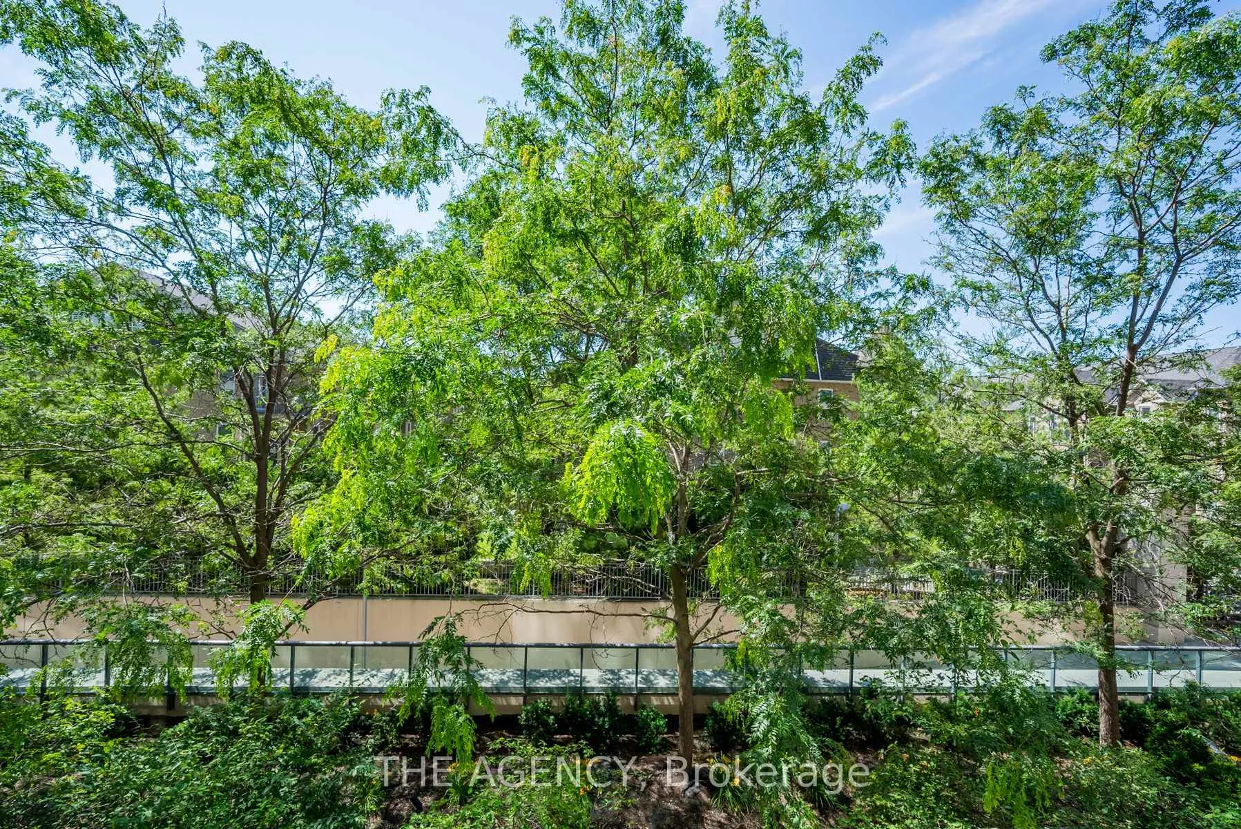 Photo 34 of Unit TH113, 35 Brian Peck Crescent, Toronto, Thorncliffe Park — HOMEH