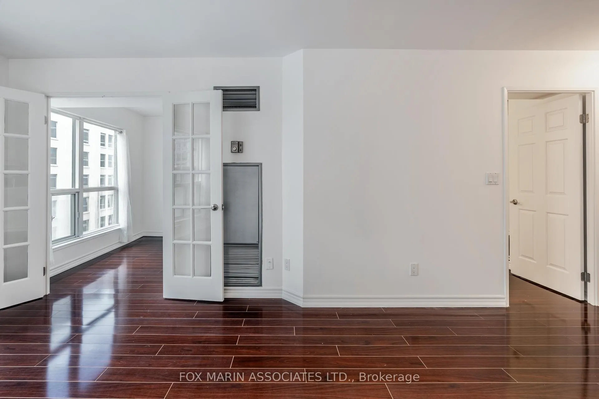 Photo 12 of Unit 714, 7 Carlton Street, Toronto, Church-Yonge Corridor — HOMEH