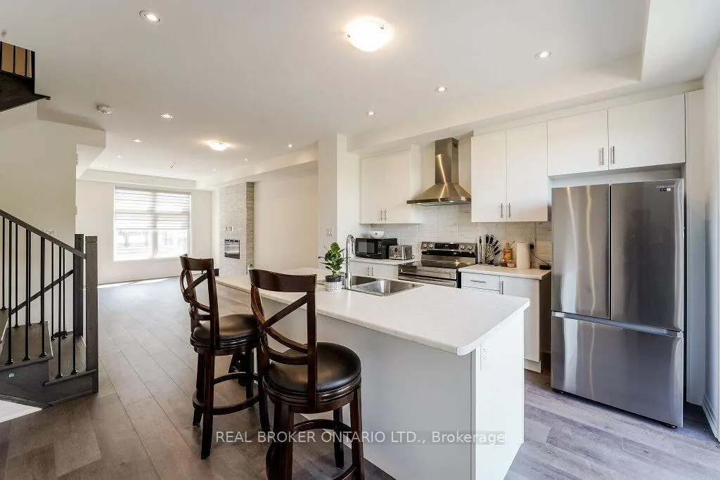 Photo 14 of 34 Totten Trail, New Tecumseth, Tottenham — HOMEH