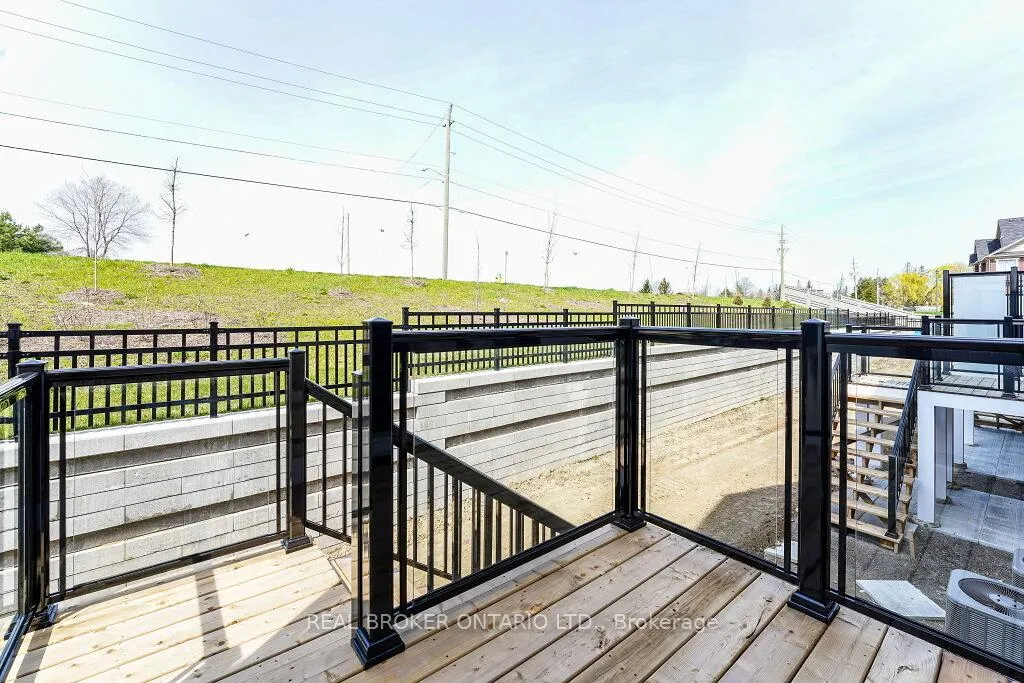 Photo 25 of 34 Totten Trail, New Tecumseth, Tottenham — HOMEH