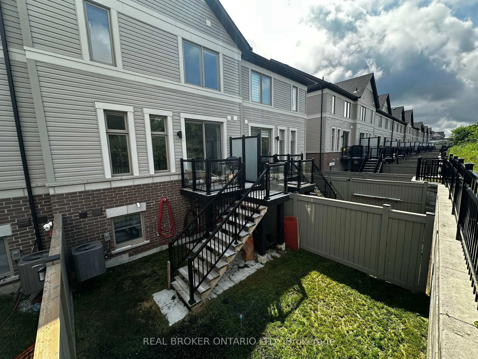 Photo 28 of 34 Totten Trail, New Tecumseth, Tottenham — HOMEH
