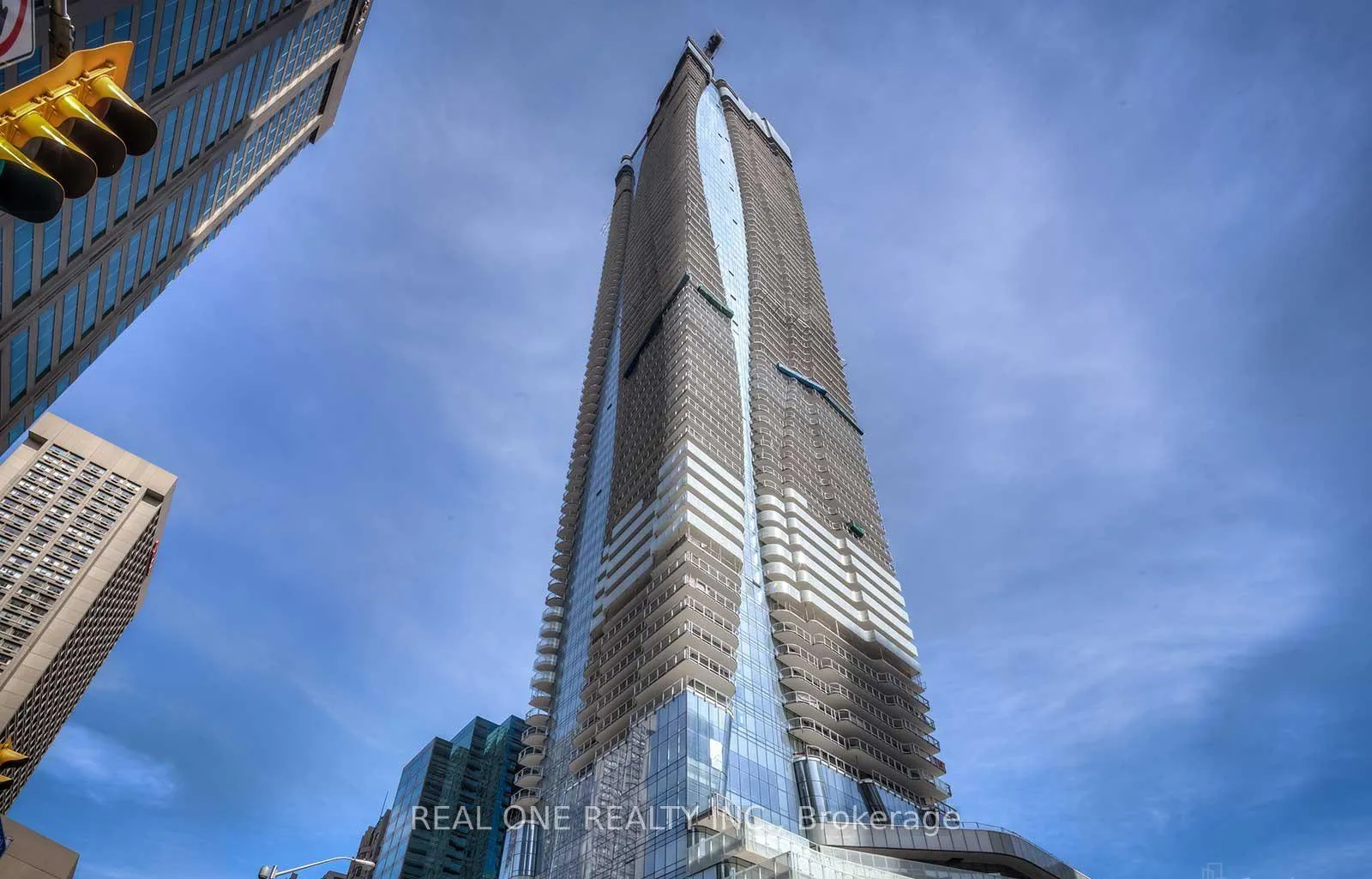 Photo 1 of Unit 4205, 1 Bloor Street E, Toronto, Church-Yonge Corridor — HOMEH