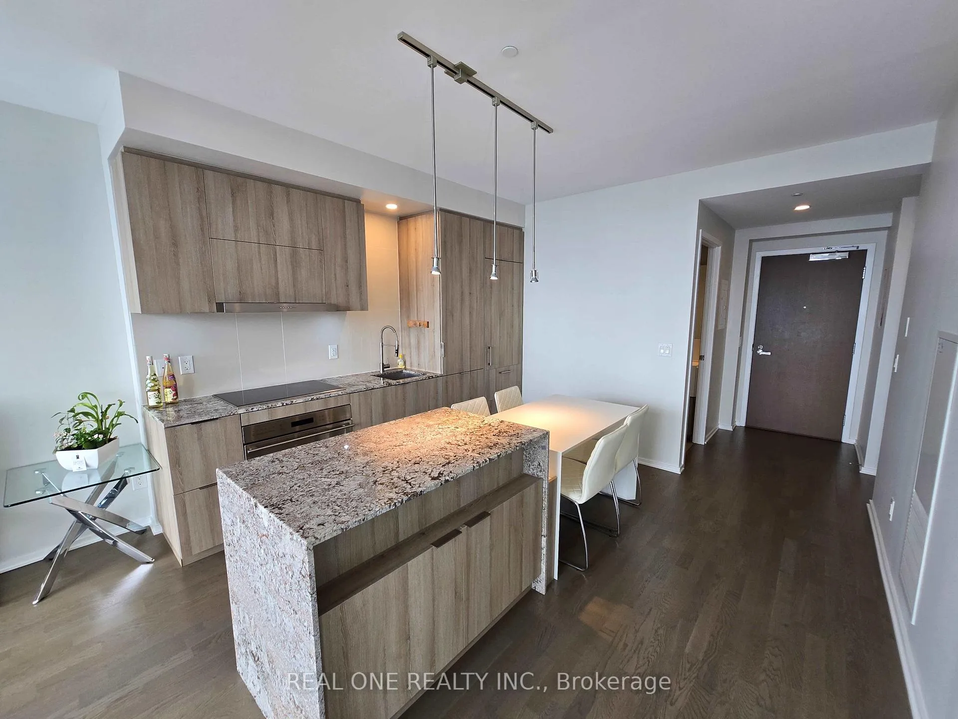 Photo 2 of Unit 4205, 1 Bloor Street E, Toronto, Church-Yonge Corridor — HOMEH