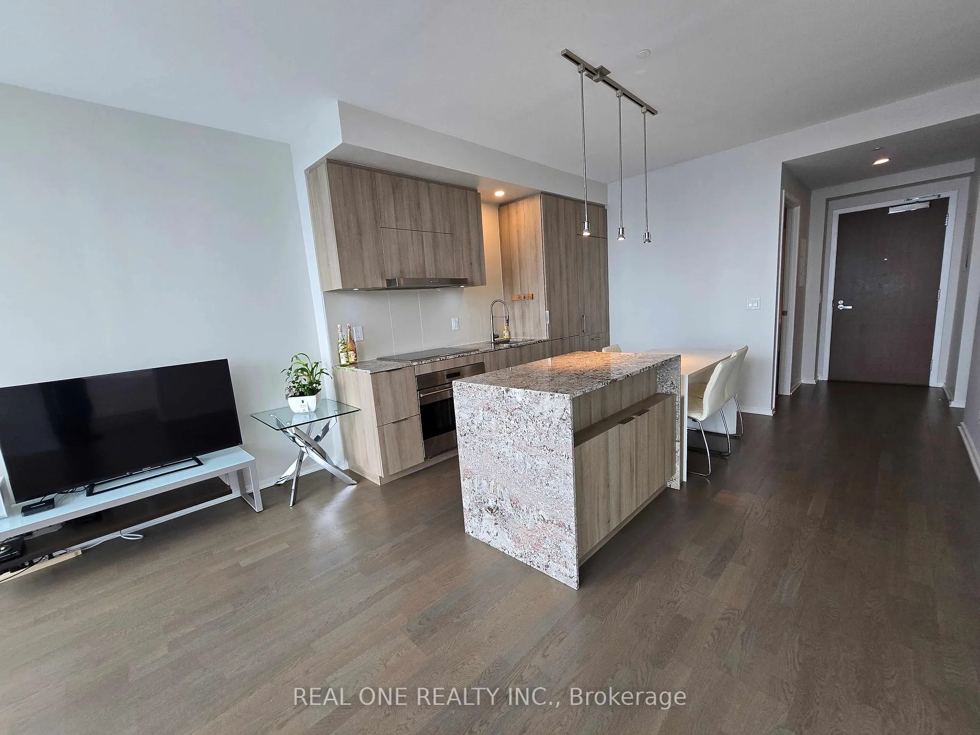 Photo 6 of Unit 4205, 1 Bloor Street E, Toronto, Church-Yonge Corridor — HOMEH