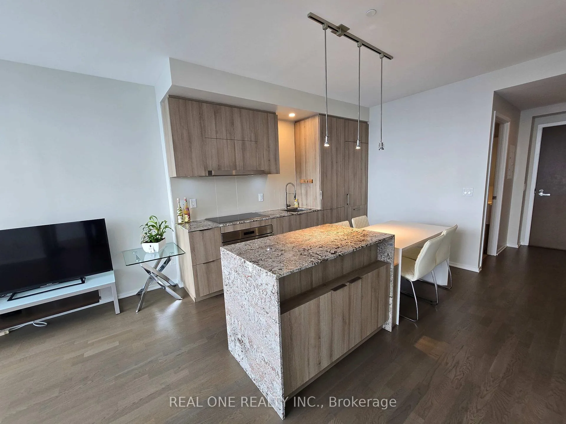 Photo 15 of Unit 4205, 1 Bloor Street E, Toronto, Church-Yonge Corridor — HOMEH