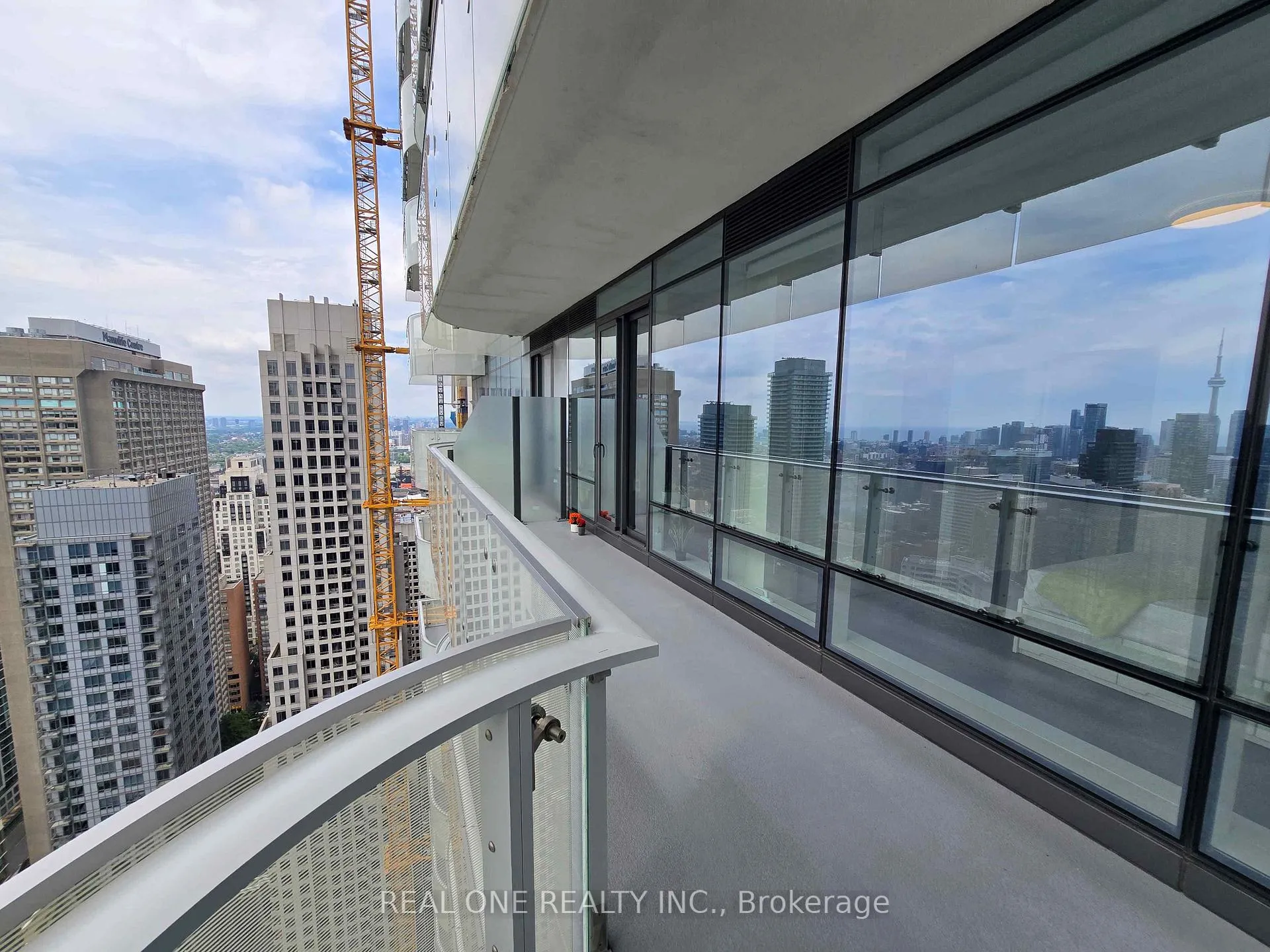 Photo 34 of Unit 4205, 1 Bloor Street E, Toronto, Church-Yonge Corridor — HOMEH