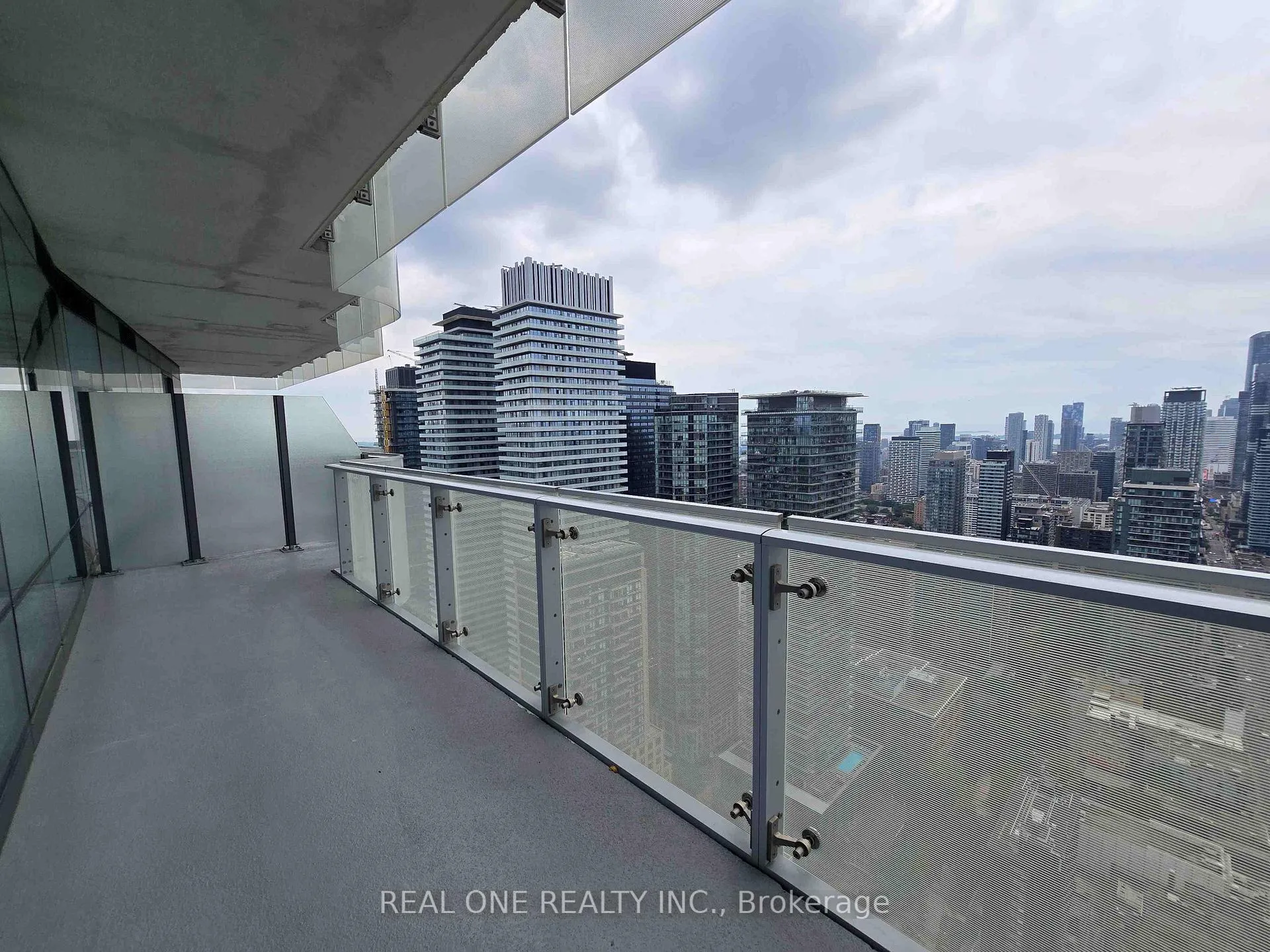 Photo 36 of Unit 4205, 1 Bloor Street E, Toronto, Church-Yonge Corridor — HOMEH