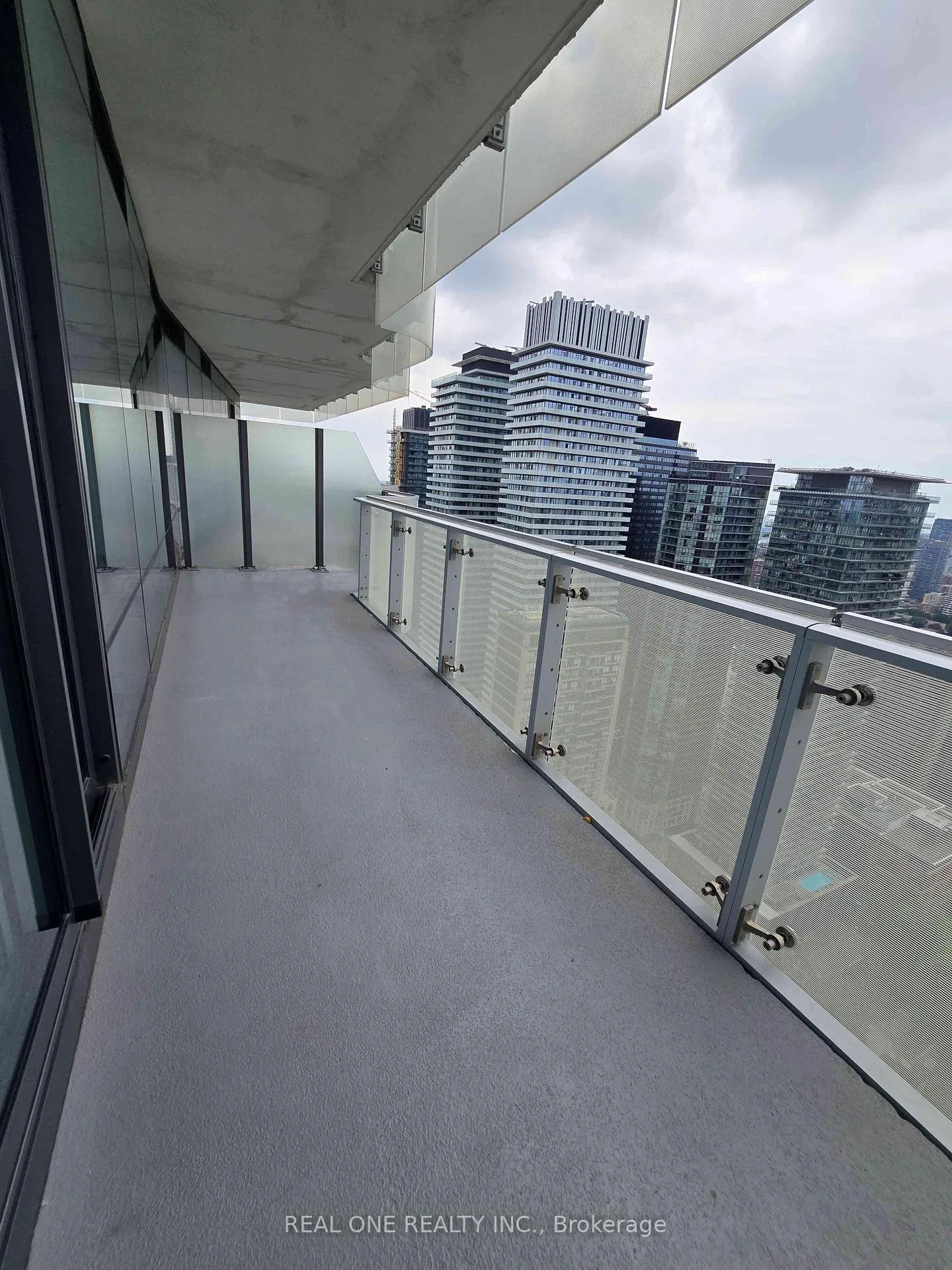 Photo 37 of Unit 4205, 1 Bloor Street E, Toronto, Church-Yonge Corridor — HOMEH