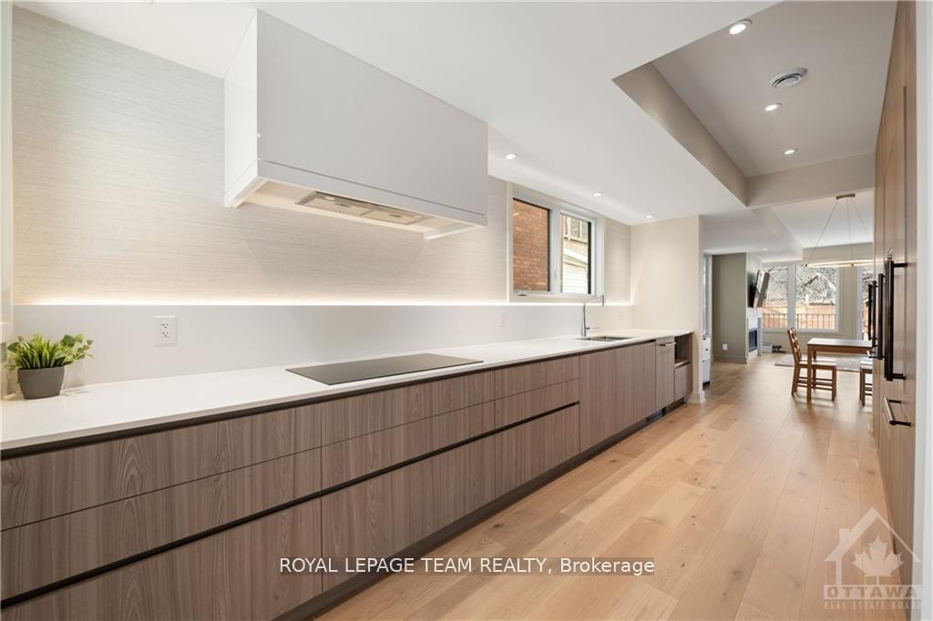 Photo 6 of Unit 1, 13B Fifth Avenue, Ottawa, Glebe — HOMEH