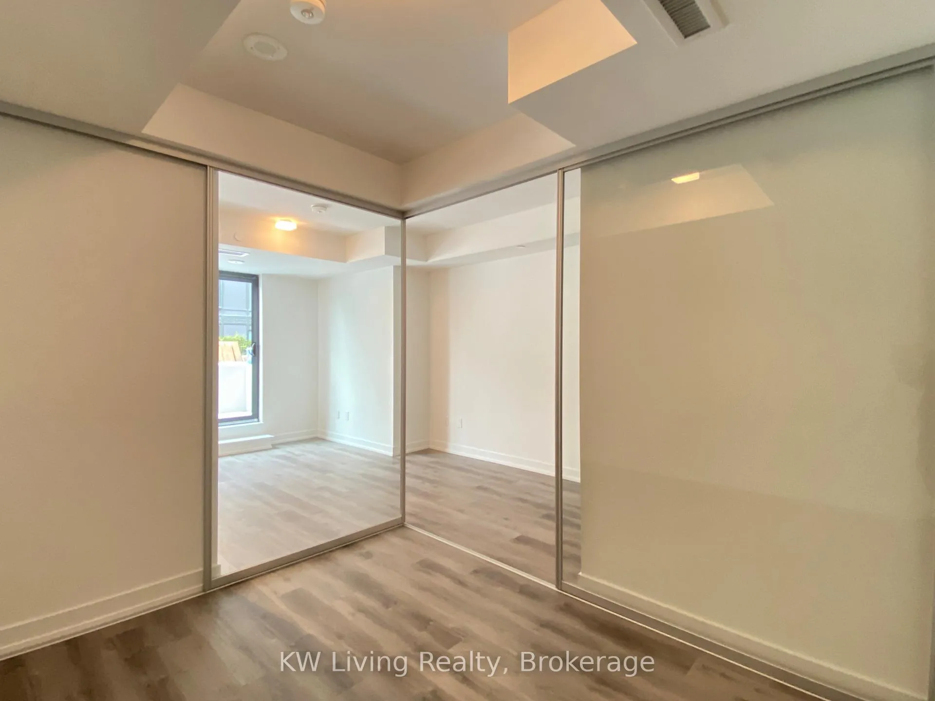 Photo 12 of Unit 239, 425 Front Street, Toronto, Moss Park — HOMEH
