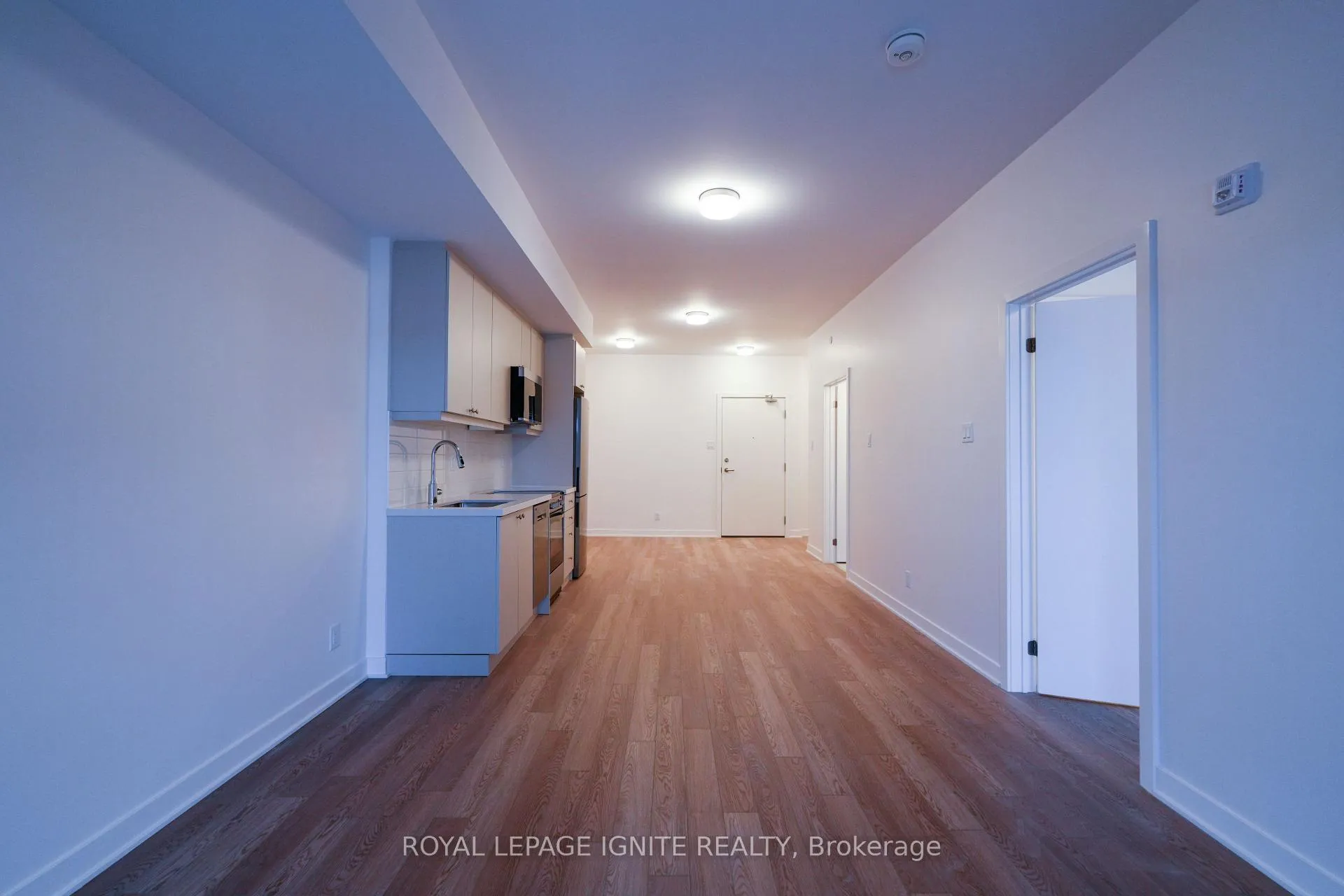 Photo 2 of Unit 311, 55 Clarington Boulevard, Clarington, Bowmanville — HOMEH