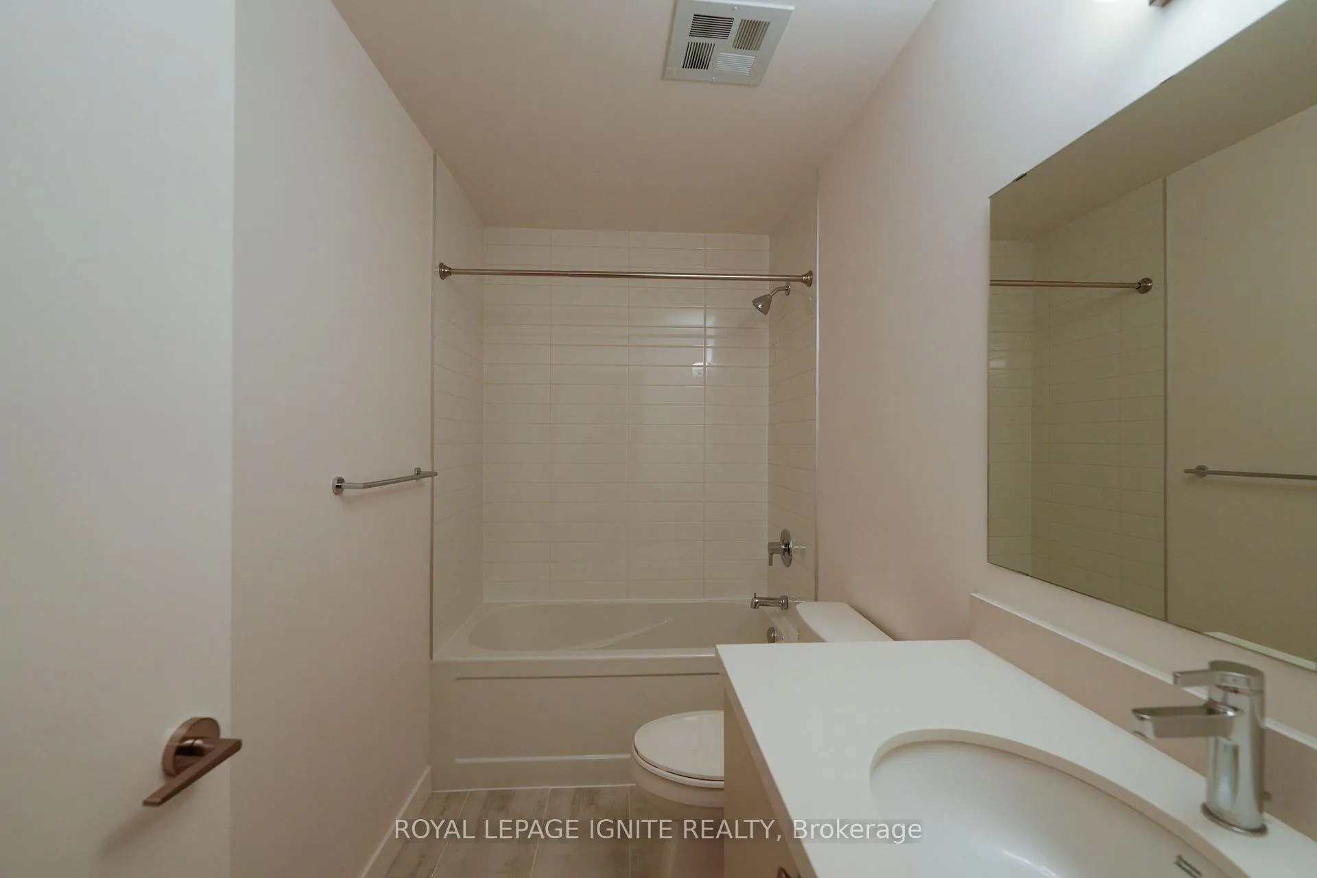 Photo 10 of Unit 311, 55 Clarington Boulevard, Clarington, Bowmanville — HOMEH