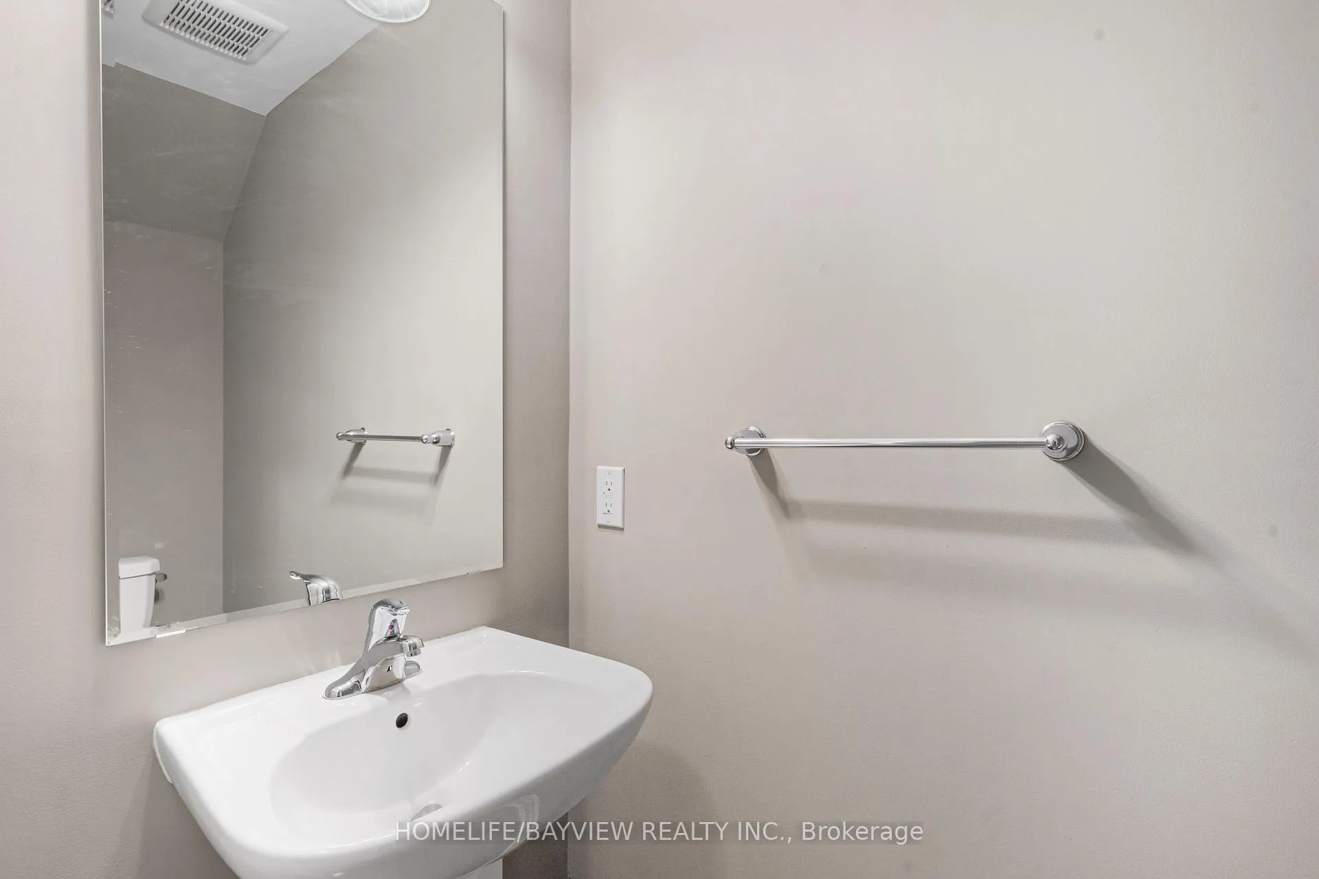Photo 13 of 48 Cornell Centre Boulevard, Markham, Cornell — HOMEH