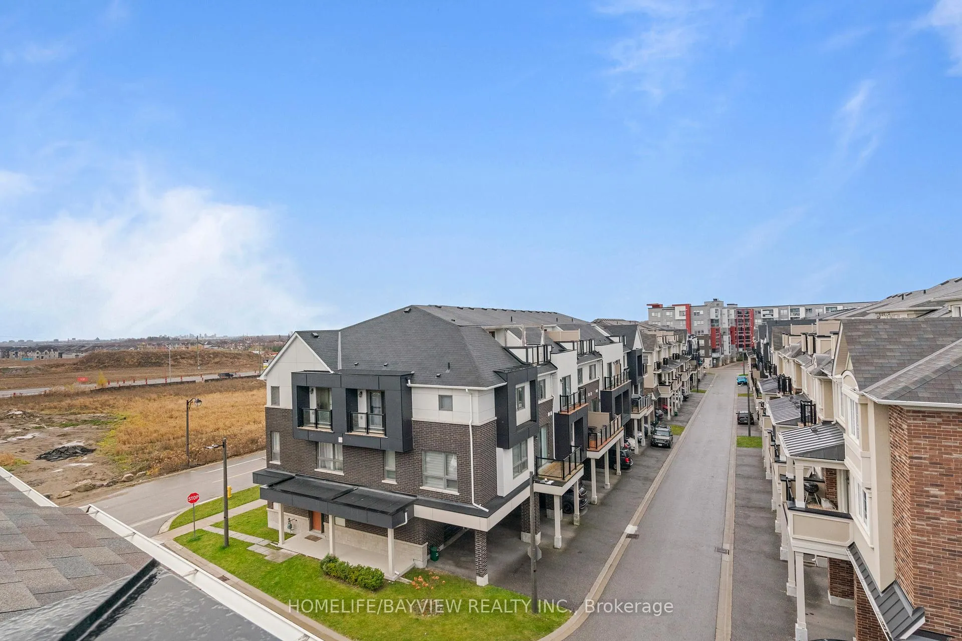 Photo 26 of 48 Cornell Centre Boulevard, Markham, Cornell — HOMEH