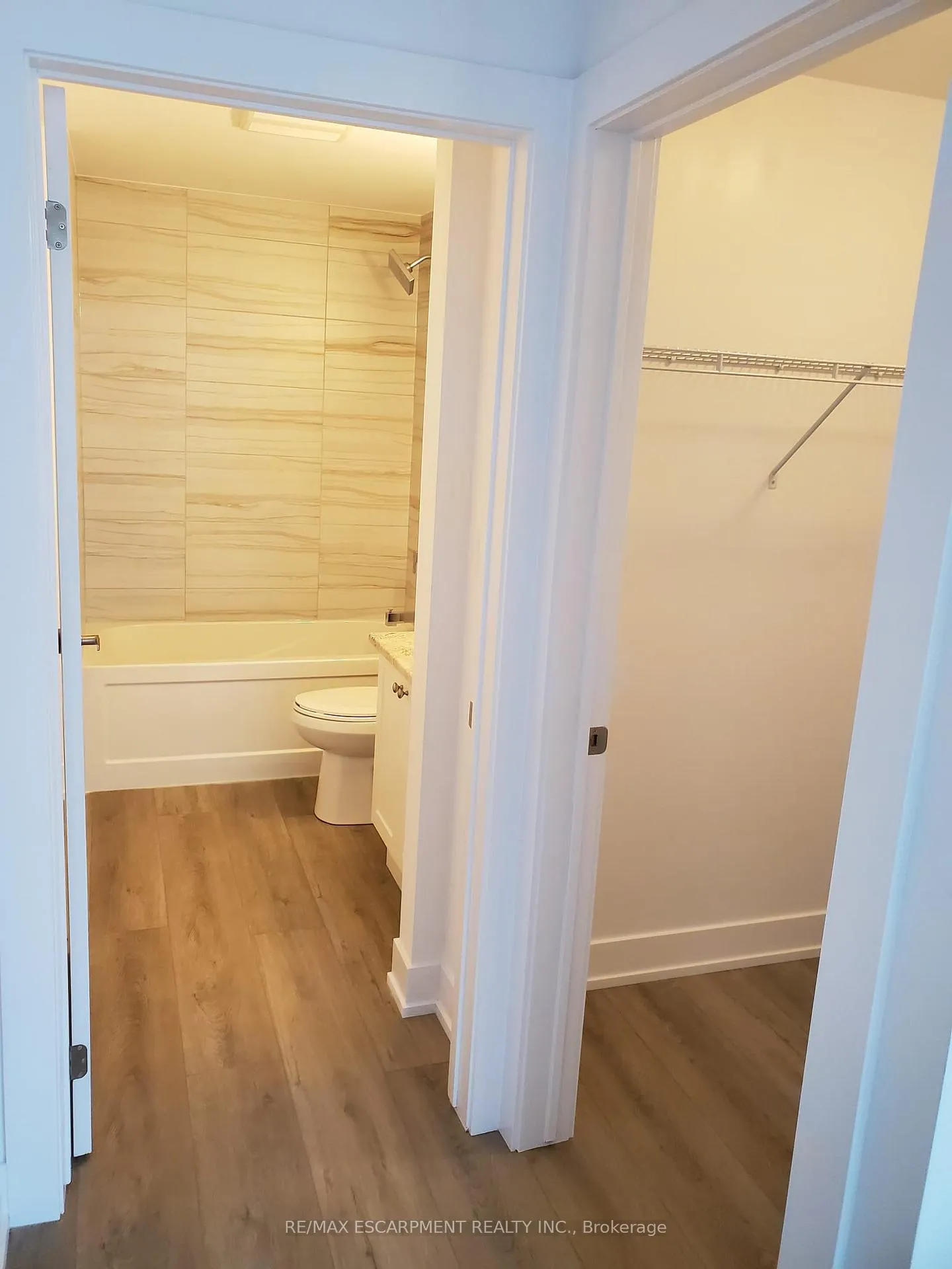 Photo 4 of Unit 601, 470 Dundas Street E, Hamilton, Waterdown — HOMEH