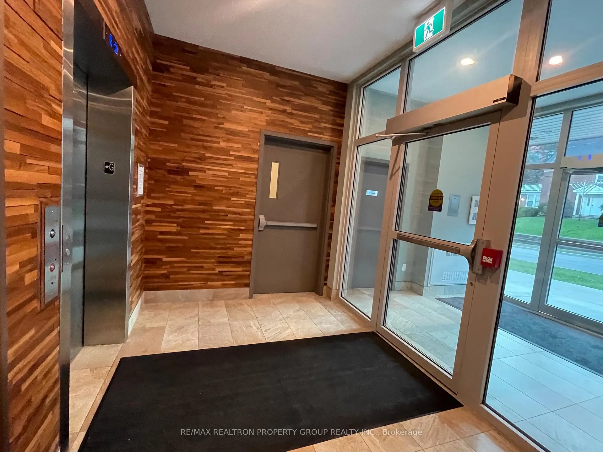 Photo 4 of Unit 706, 250 Albert Street, Kitchener — HOMEH