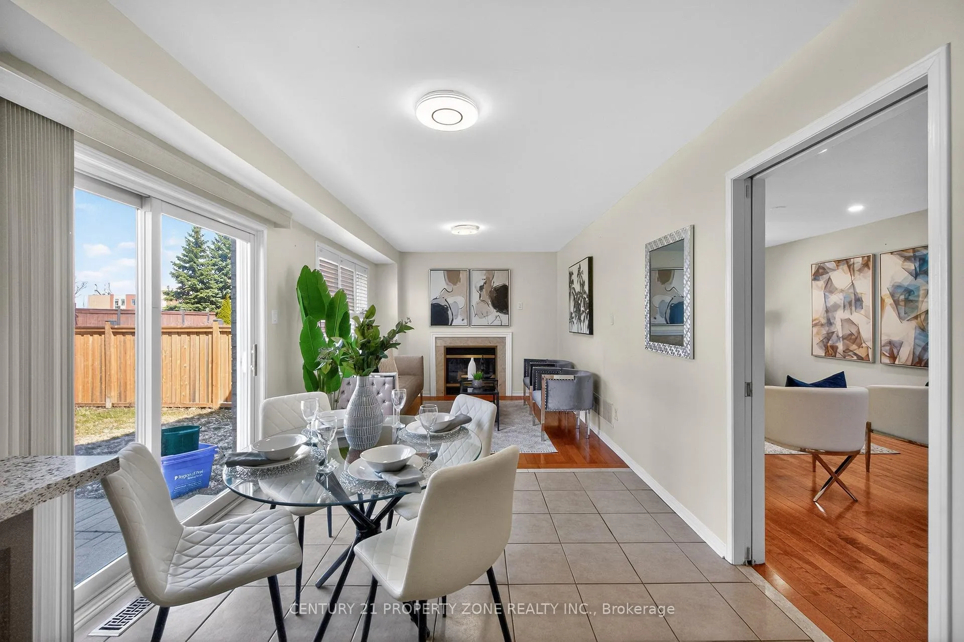 Photo 18 of 16 Sweet Clover Crescent, Brampton, Sandringham-Wellington — HOMEH