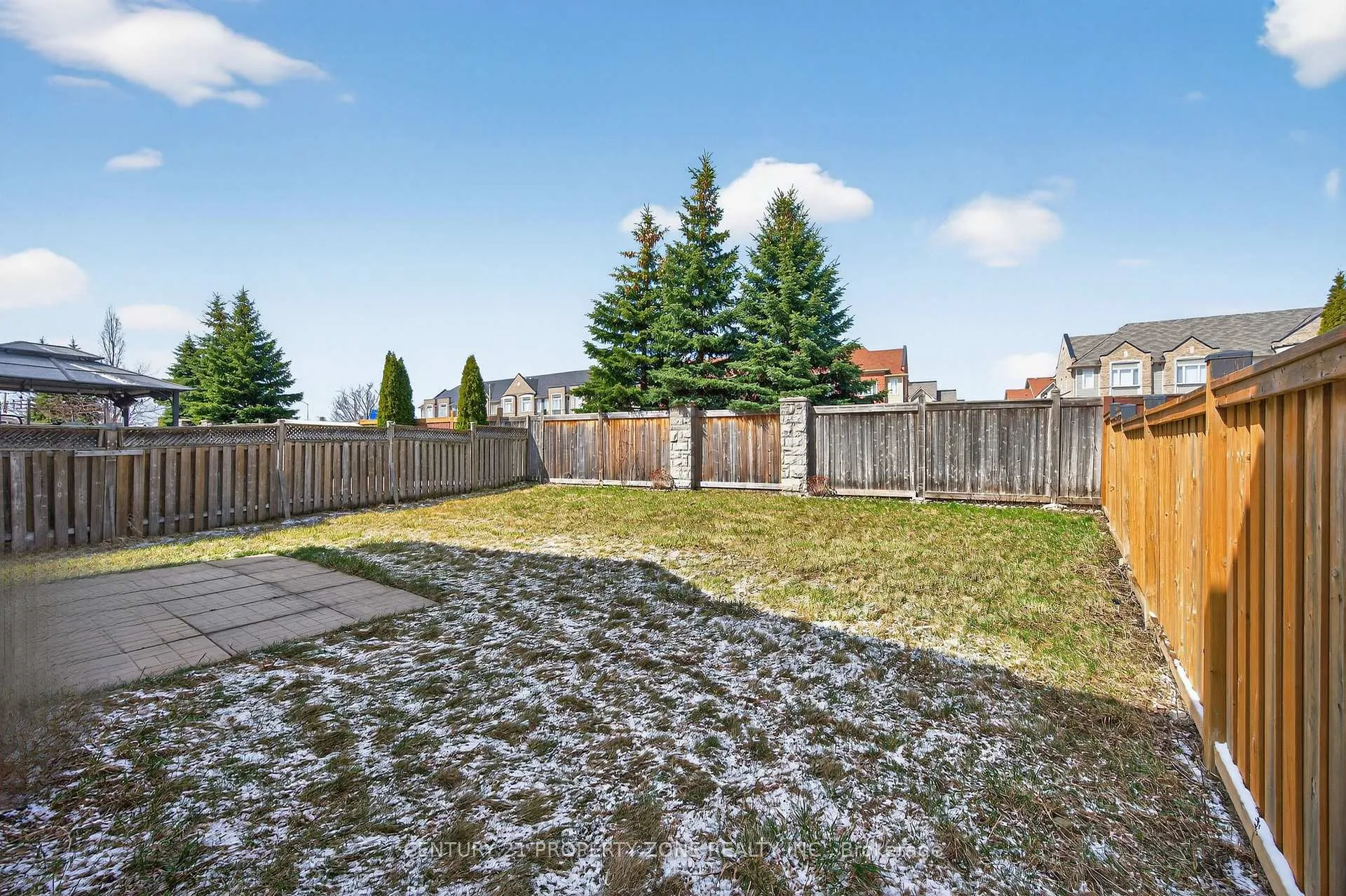 Photo 48 of 16 Sweet Clover Crescent, Brampton, Sandringham-Wellington — HOMEH