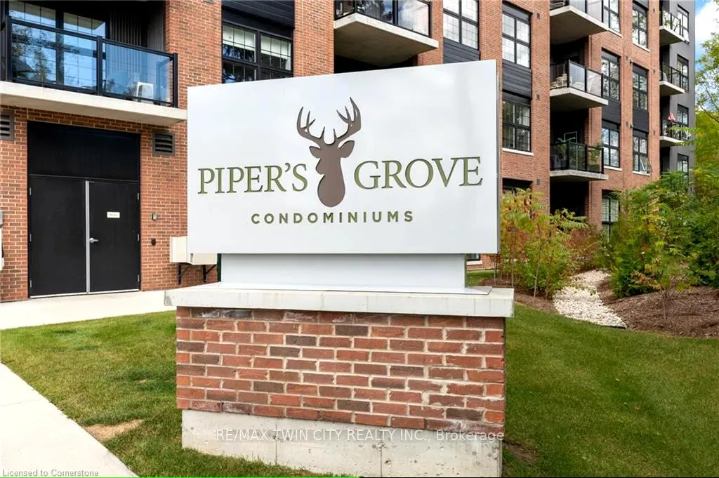 Front of Unit 209, 88 Gibson Street