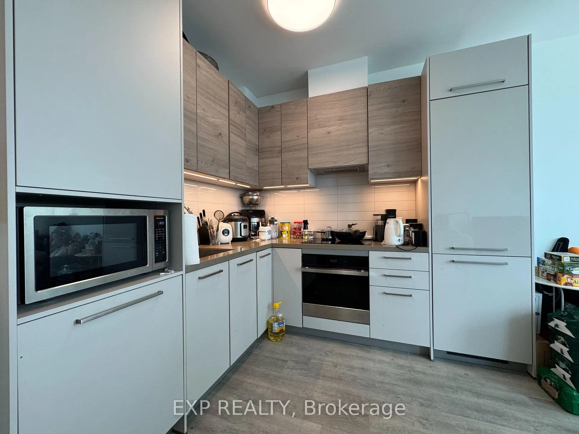 Photo 2 of Unit 1810, 38 Gandhi Lane, Markham, Commerce Valley — HOMEH